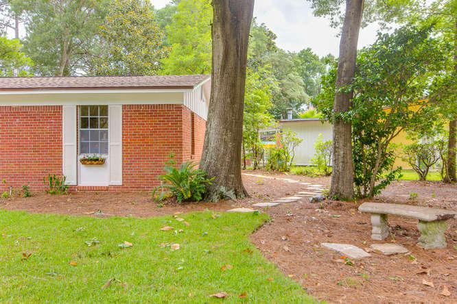 ELLIOTTS POINT 10TH ADDN - Residential