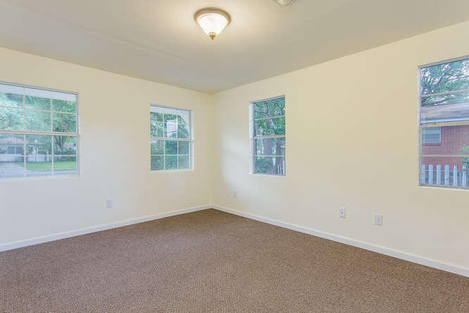 ELLIOTTS POINT 10TH ADDN - Residential