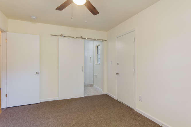 ELLIOTTS POINT 10TH ADDN - Residential