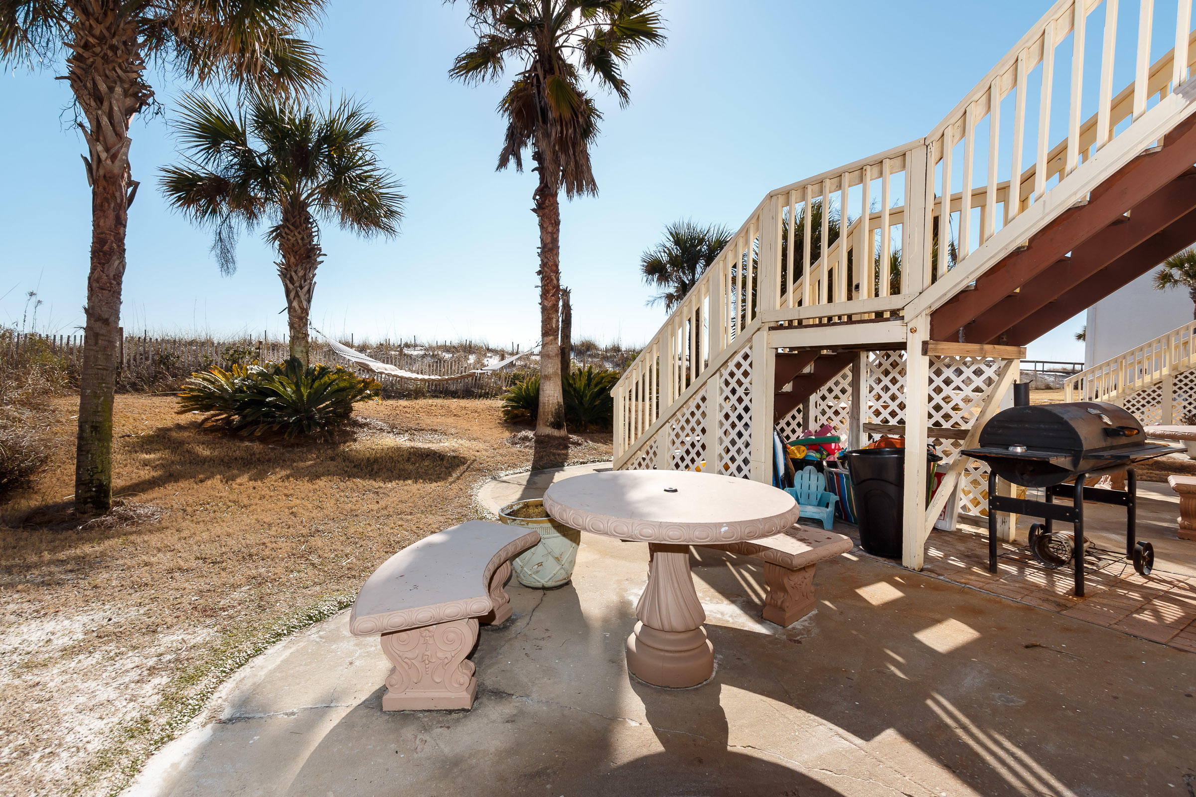 ISLAND MIST - Residential