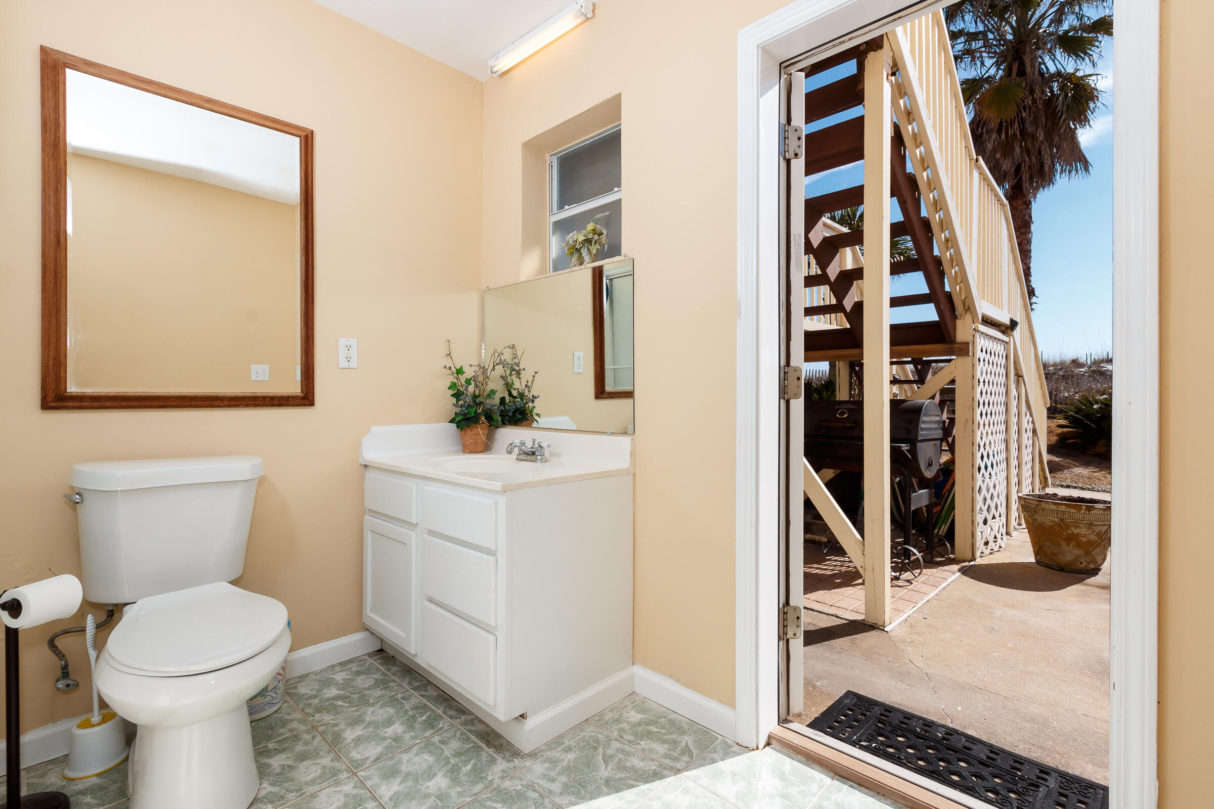 ISLAND MIST - Residential