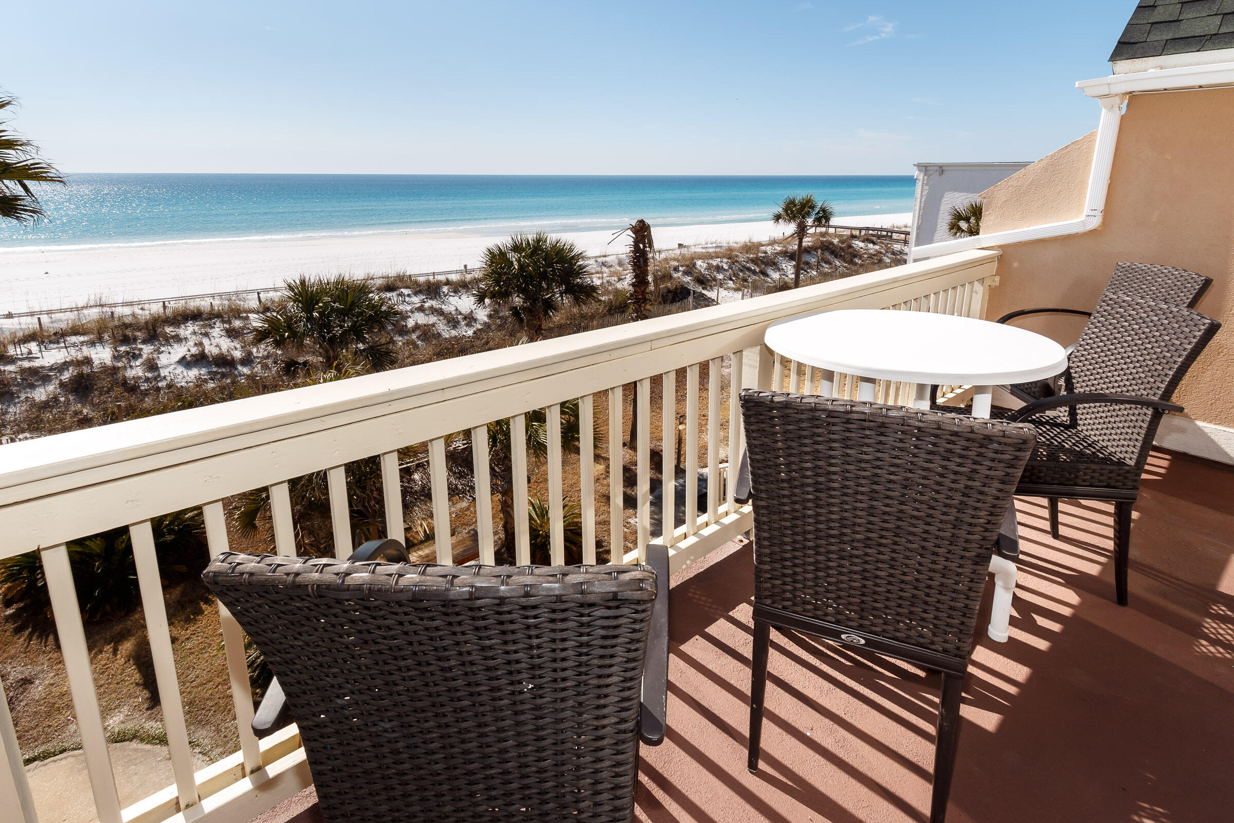 ISLAND MIST - Residential