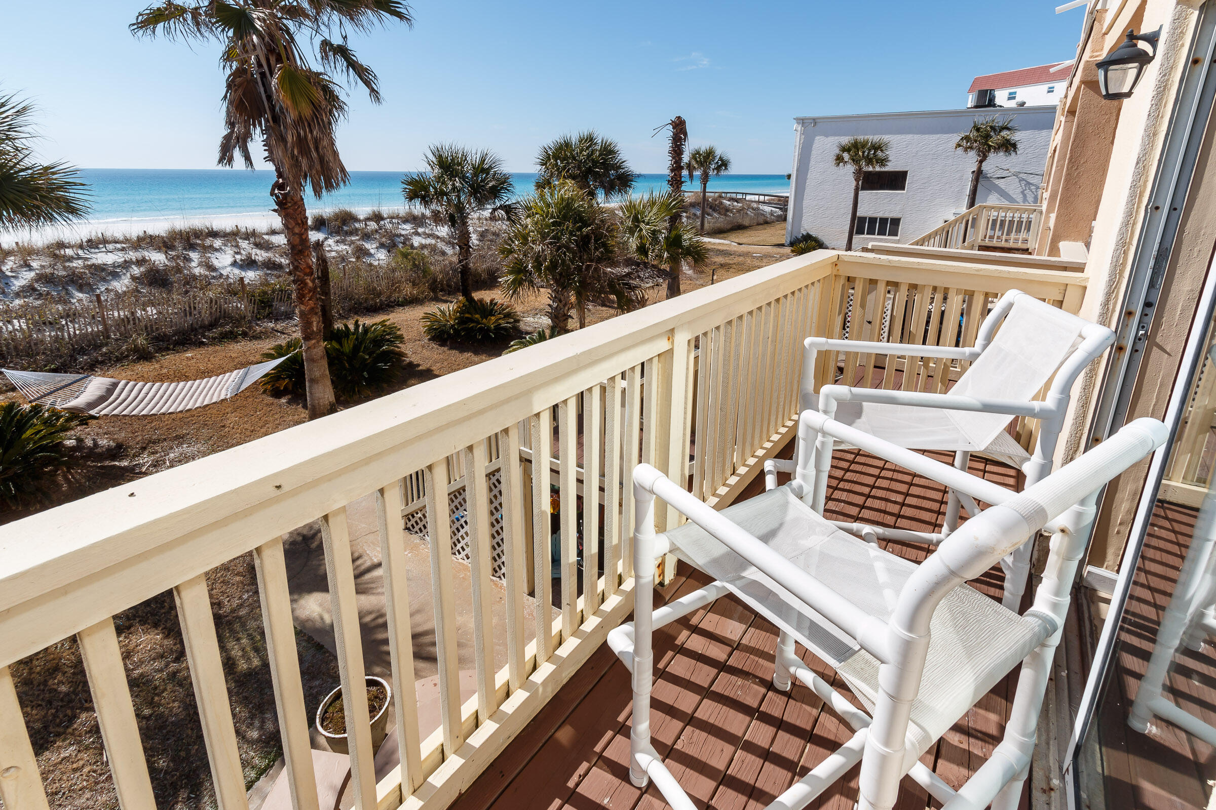 ISLAND MIST - Residential