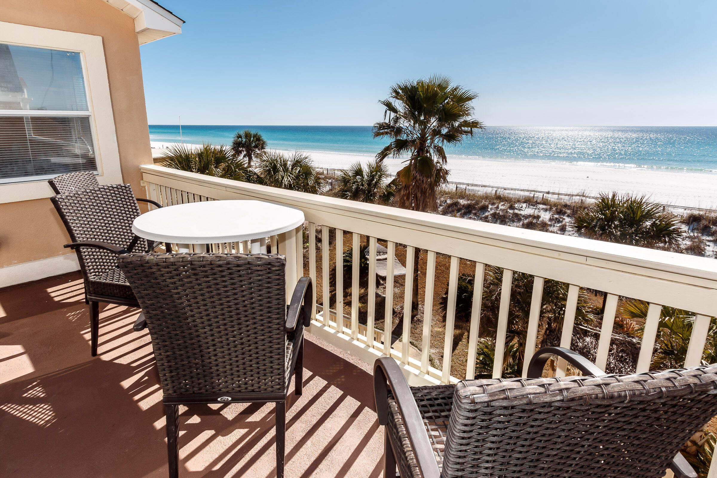 ISLAND MIST - Residential