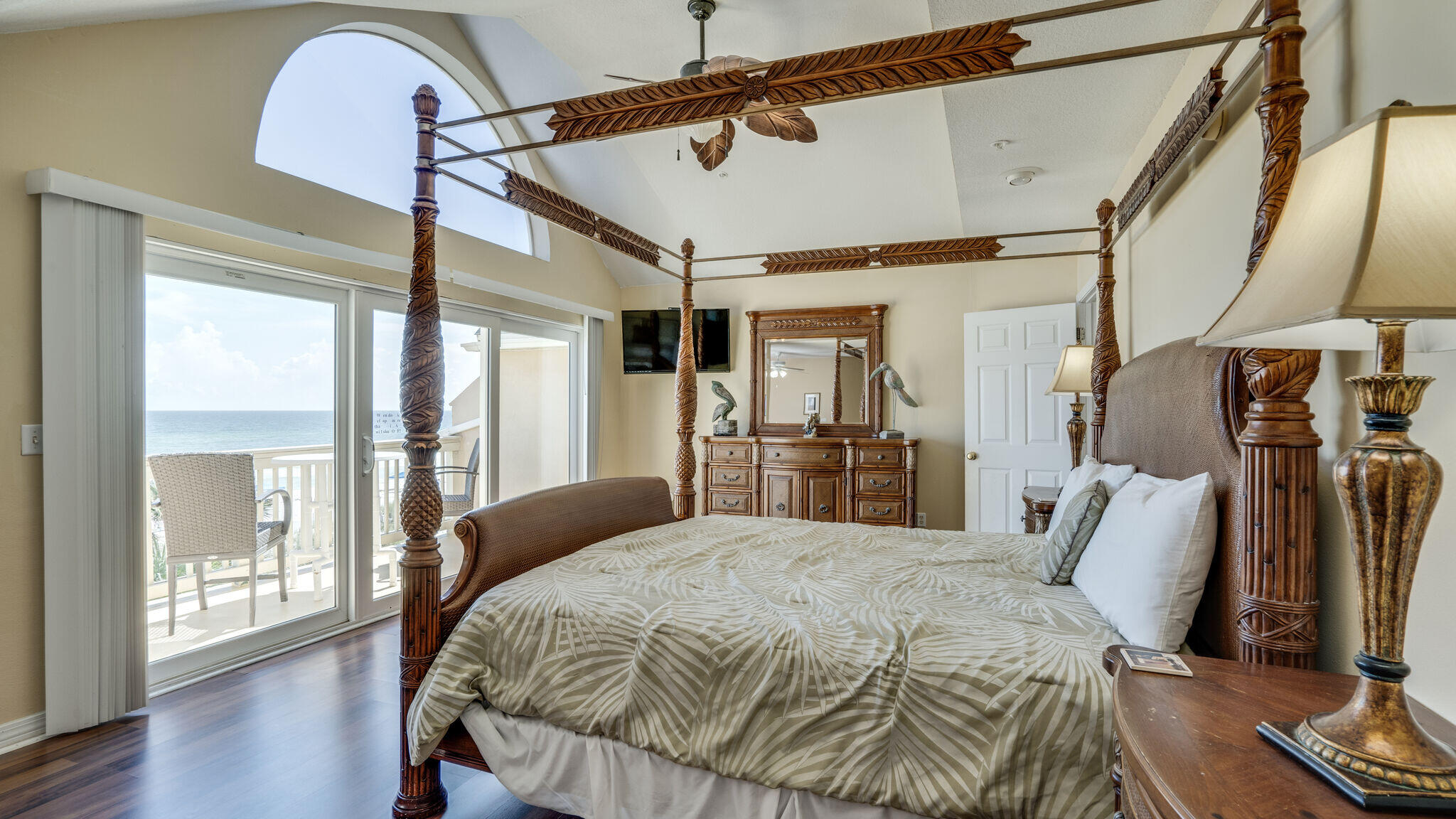 ISLAND MIST - Residential