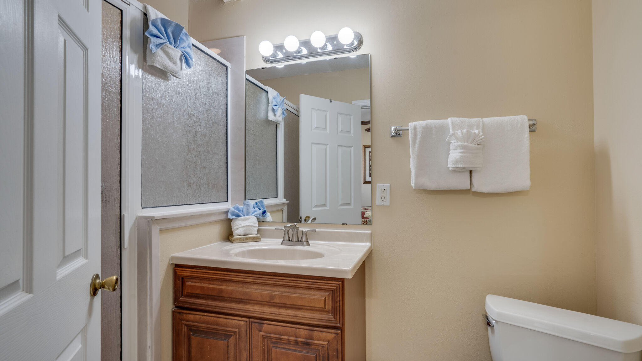 ISLAND MIST - Residential