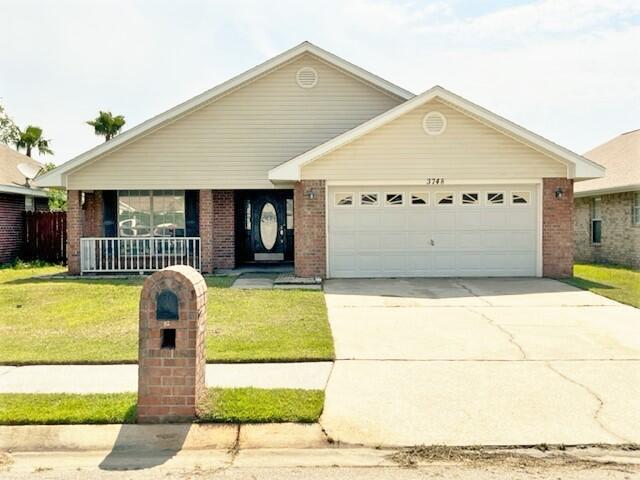 VICTORIAN VILLAGE - Residential