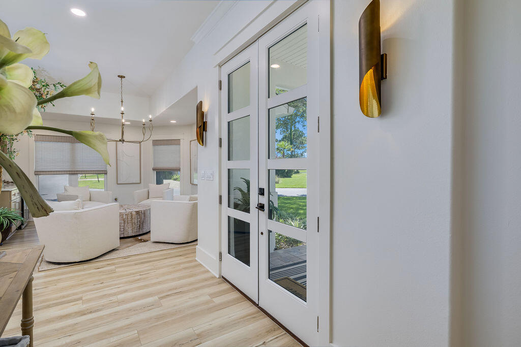 EMERALD LAKES PH 1 - Residential