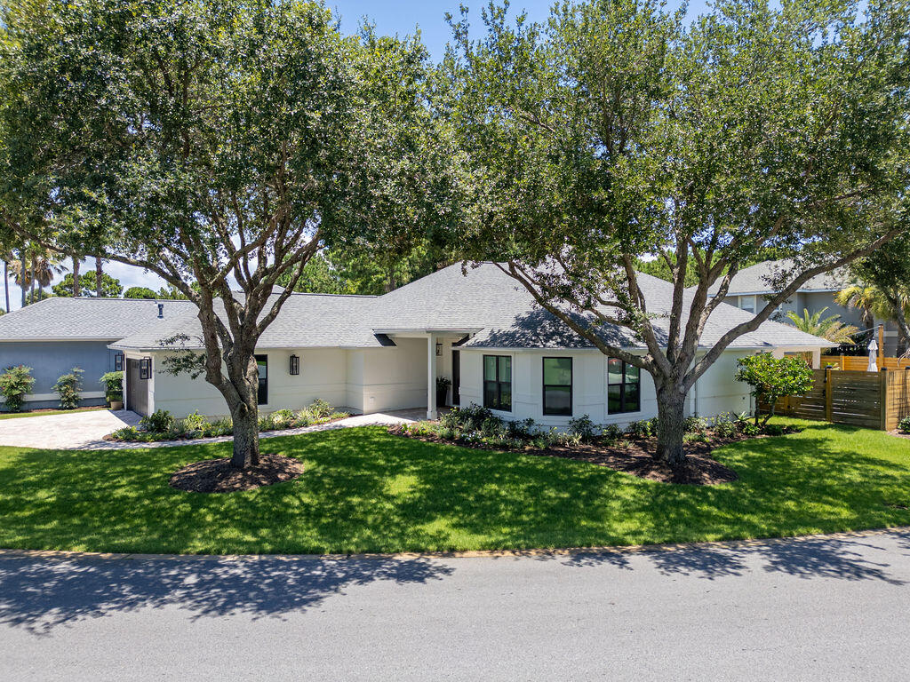 225 Wekiva Cove