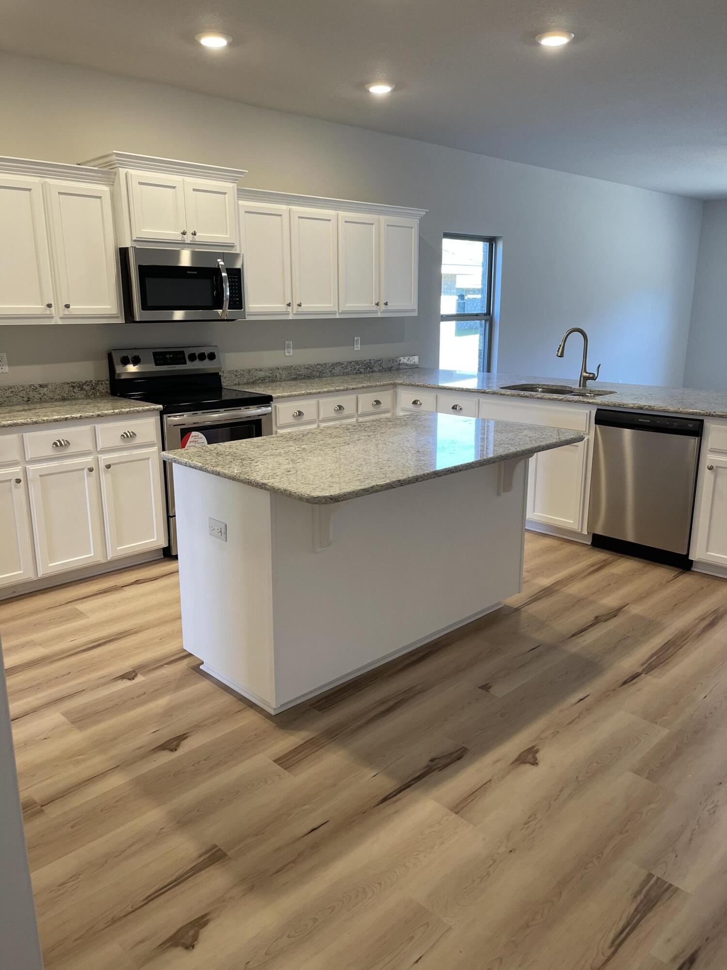 Ridgeway Landing - Residential