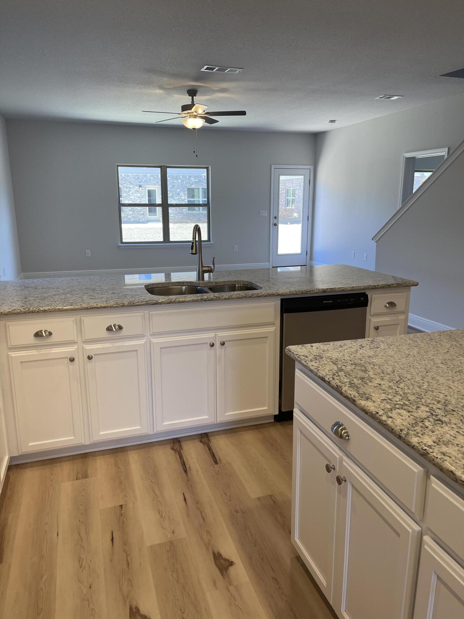 Ridgeway Landing - Residential