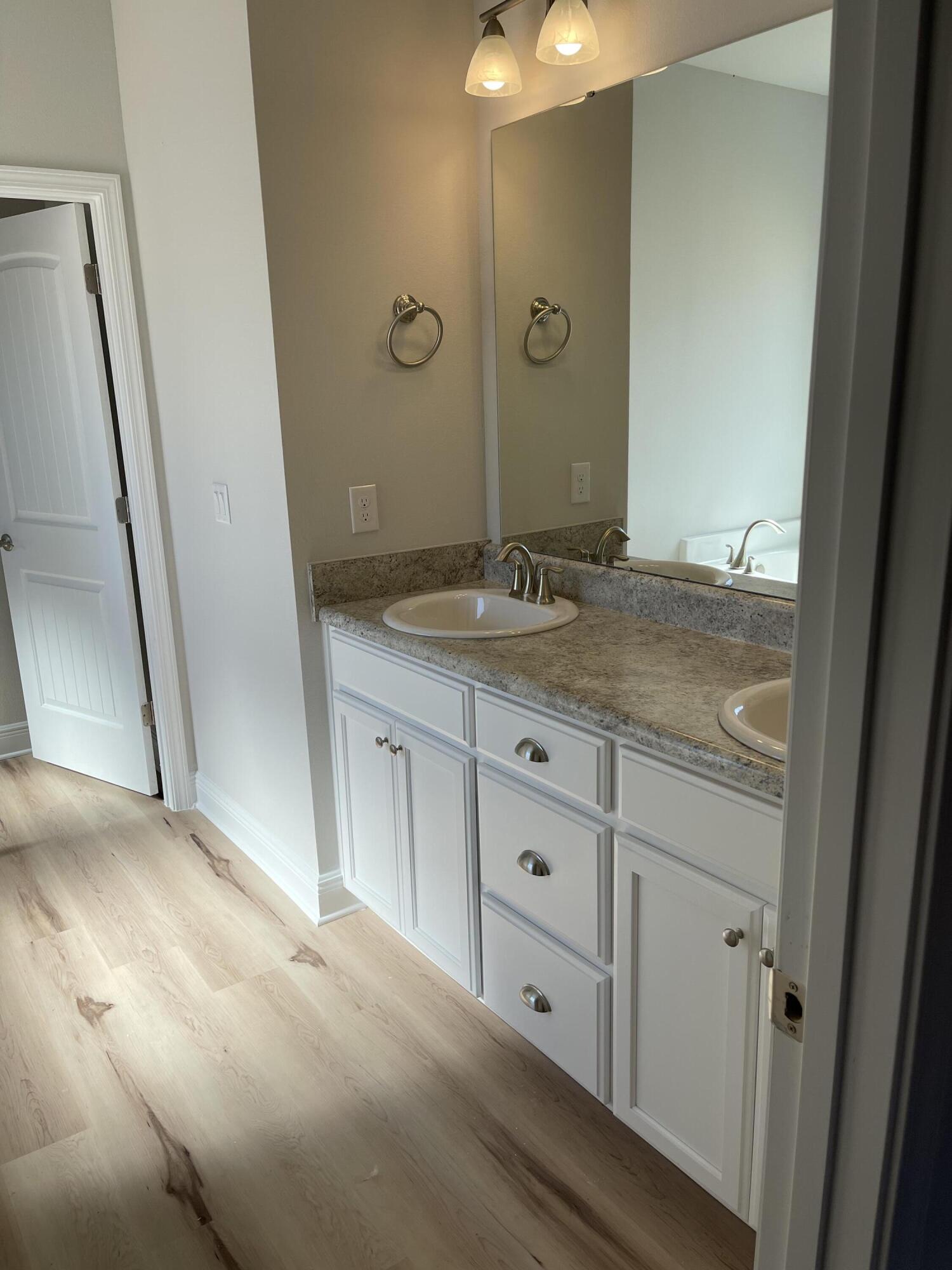 Ridgeway Landing - Residential