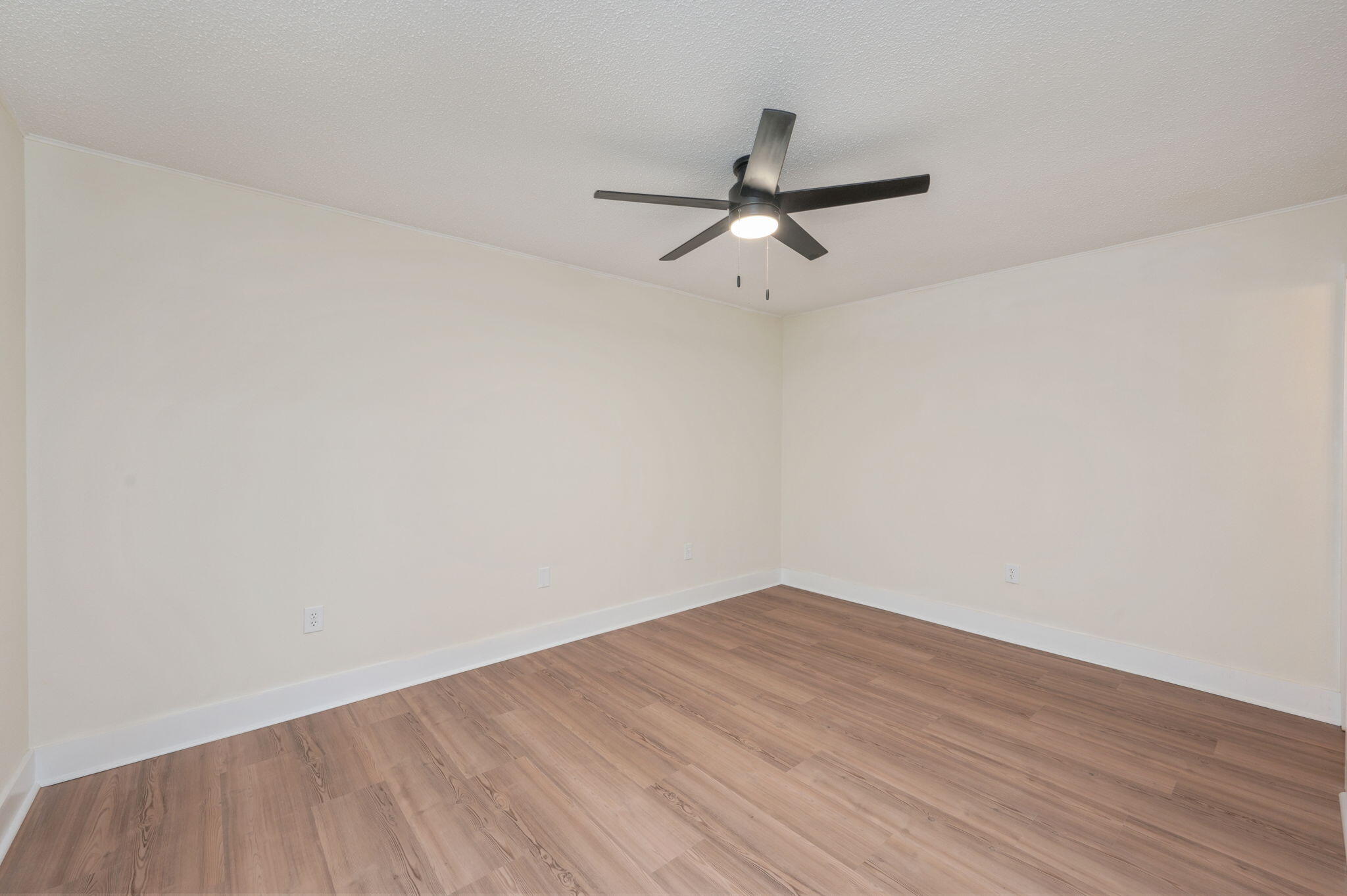 COLONY ESTATES - Residential