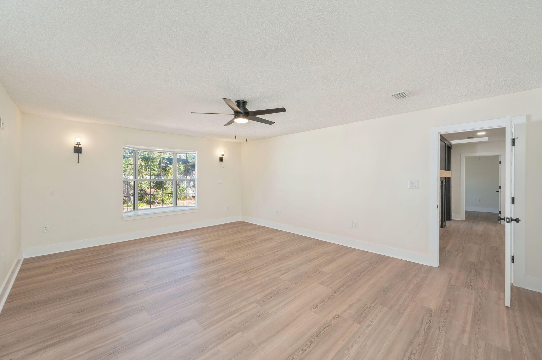 COLONY ESTATES - Residential