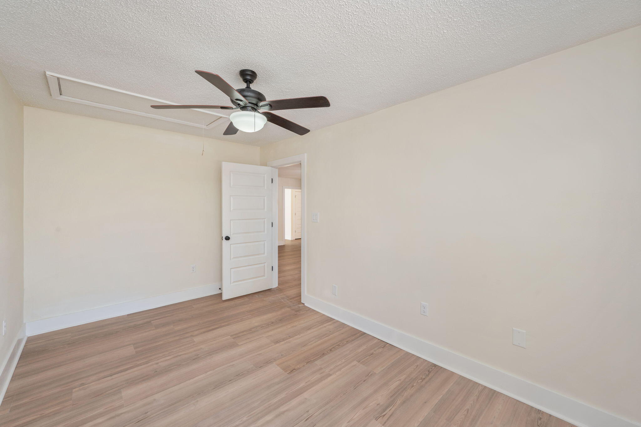 COLONY ESTATES - Residential