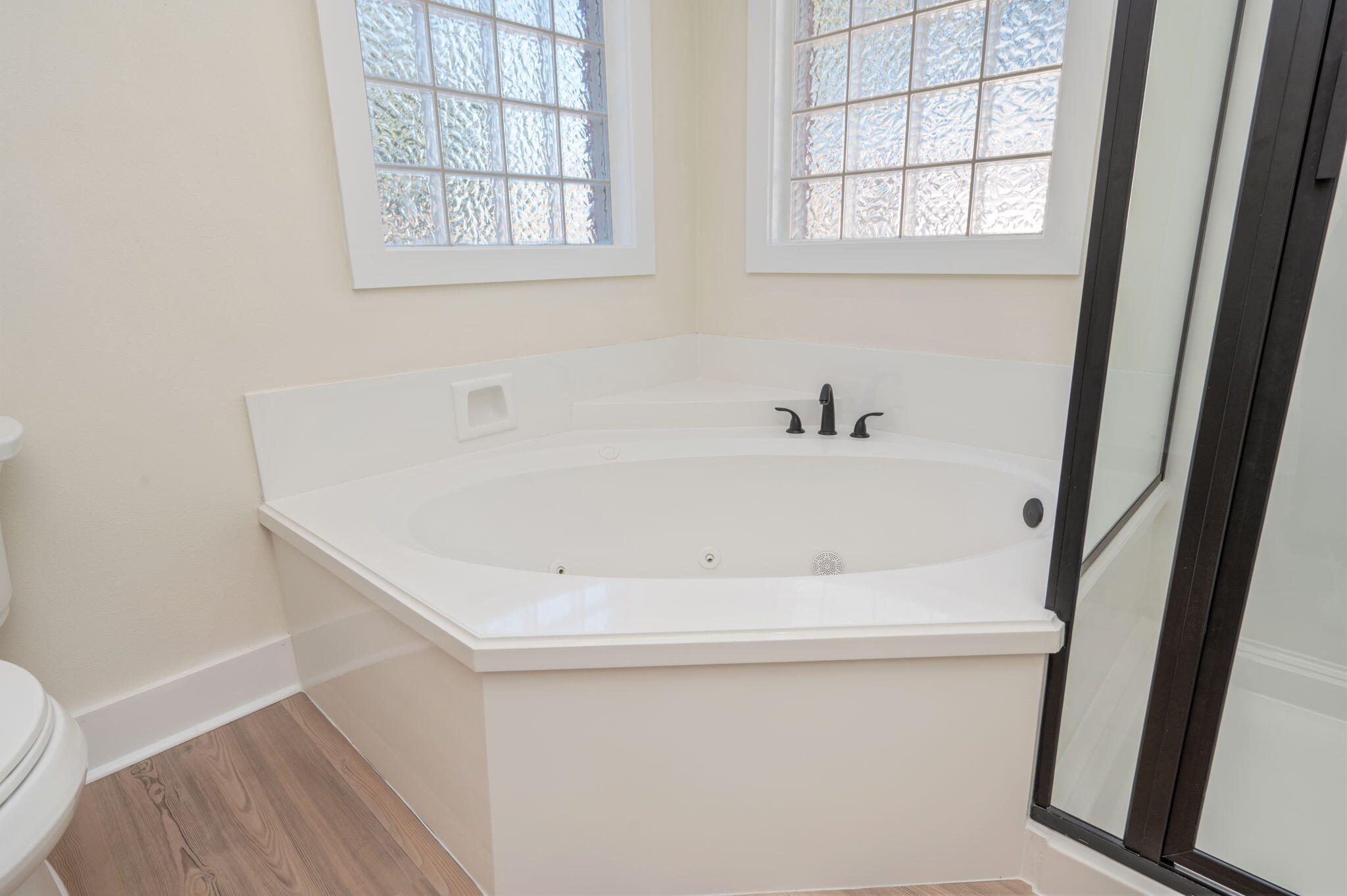 COLONY ESTATES - Residential