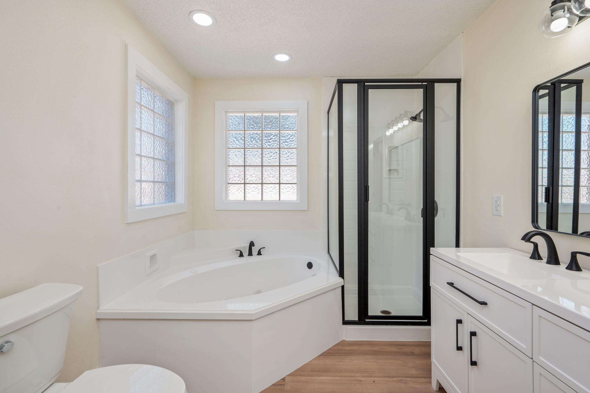 COLONY ESTATES - Residential