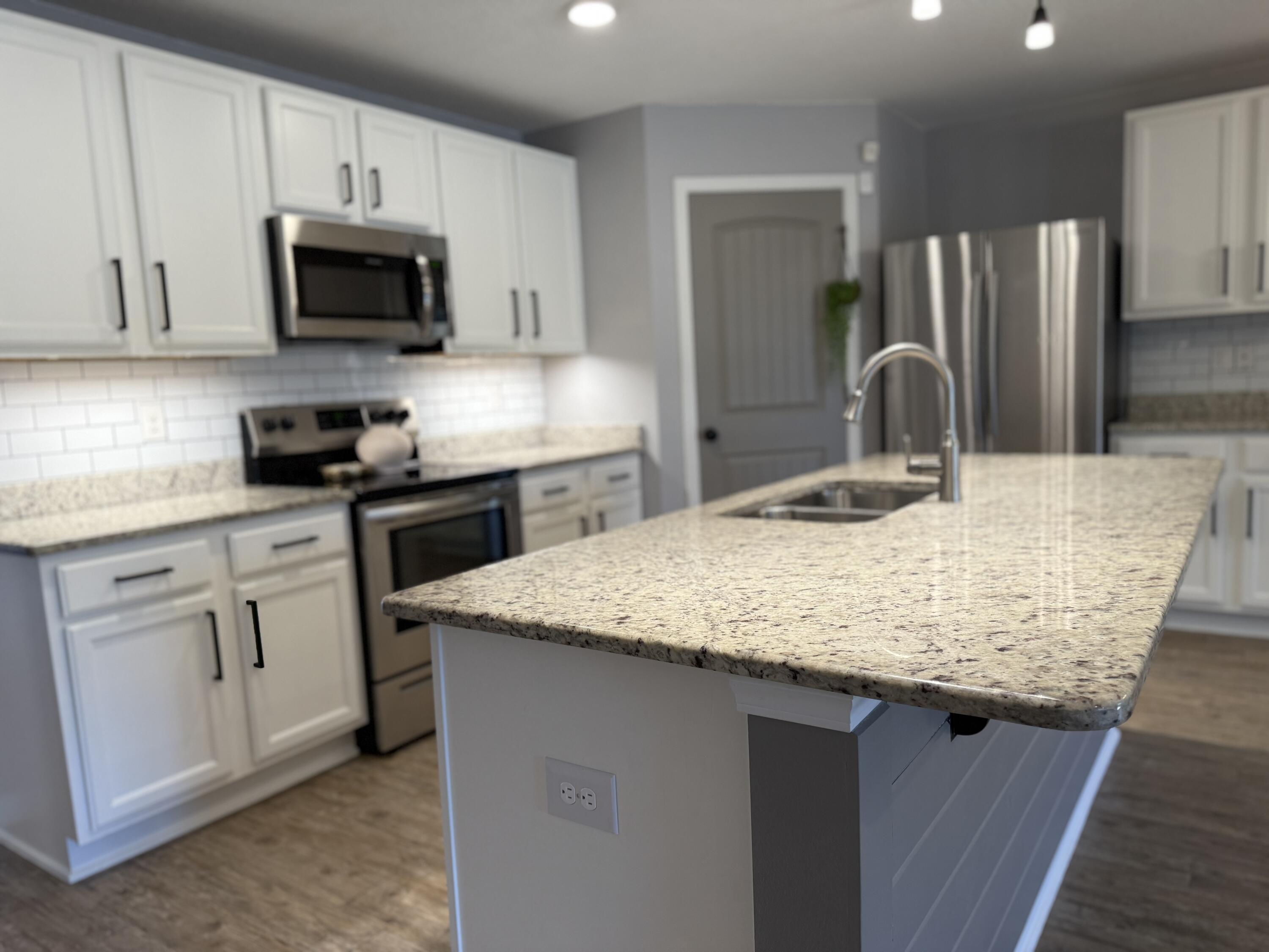 Redstone Commons - Residential Lease