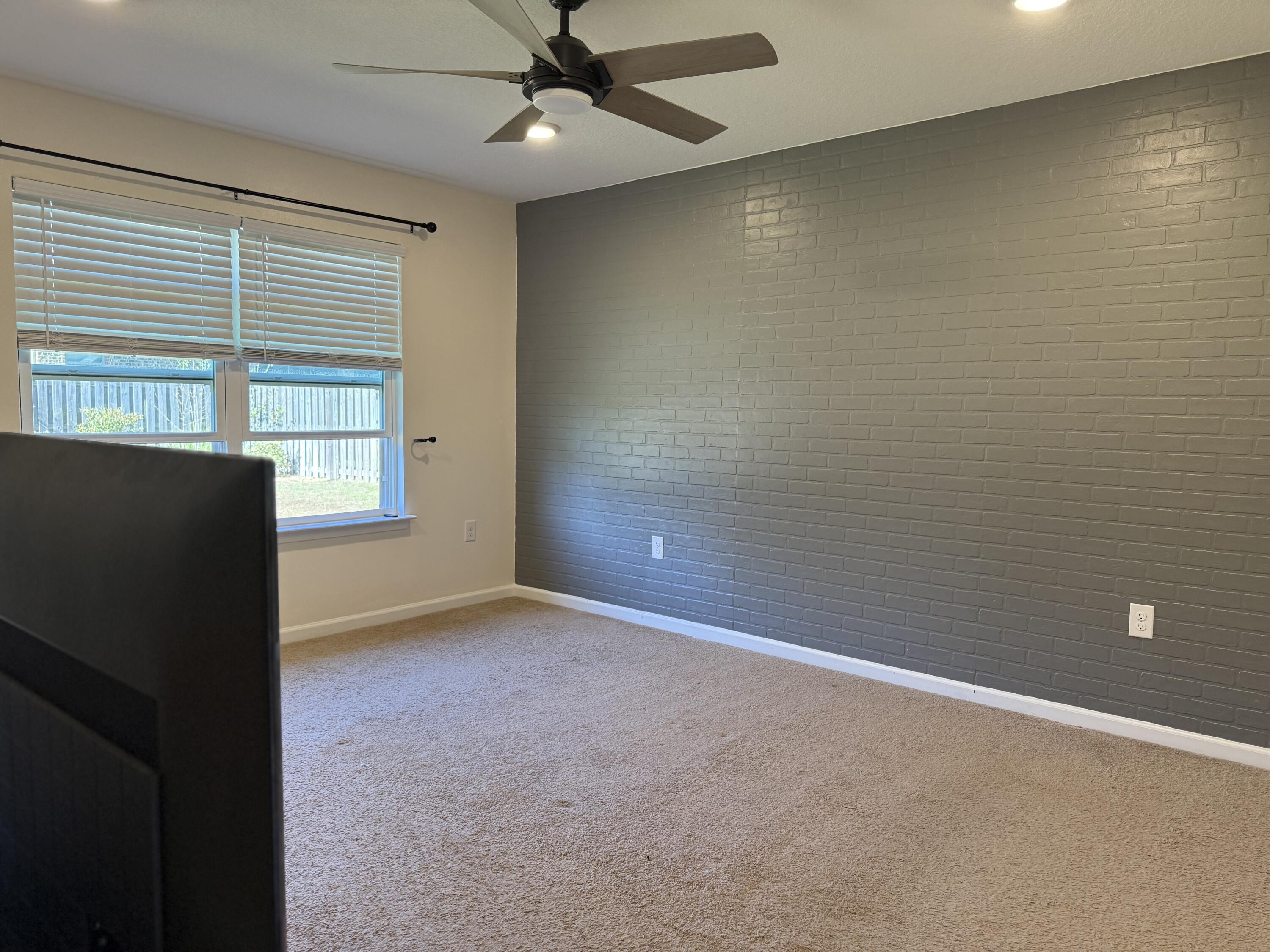 Redstone Commons - Residential Lease