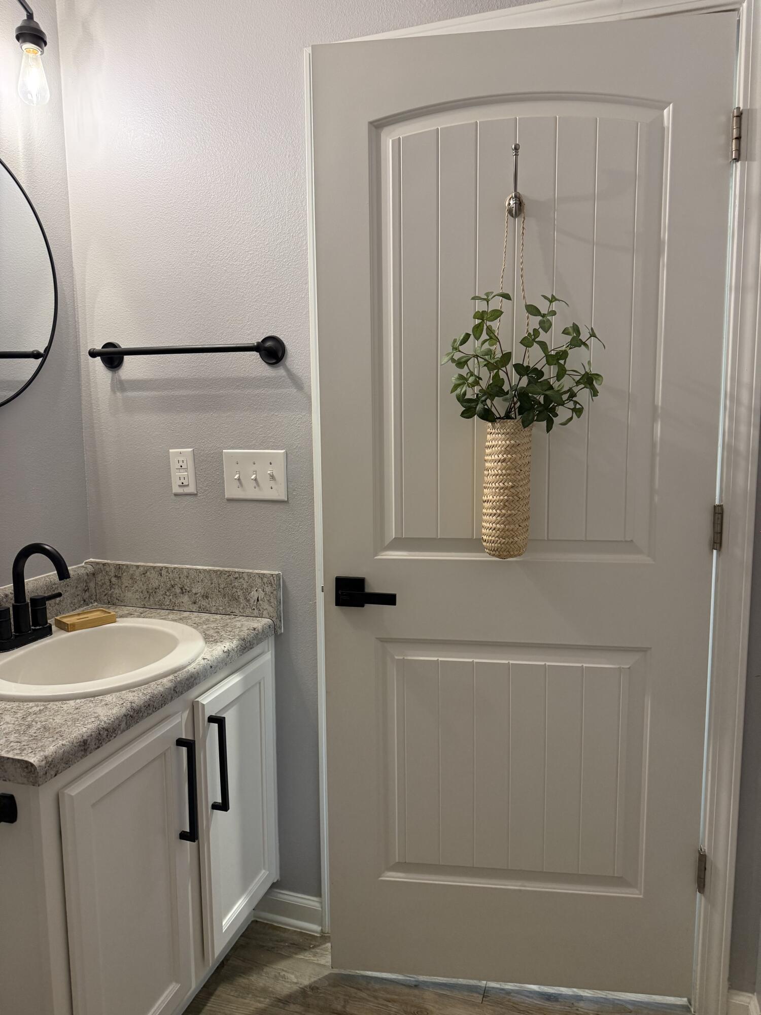 Redstone Commons - Residential Lease