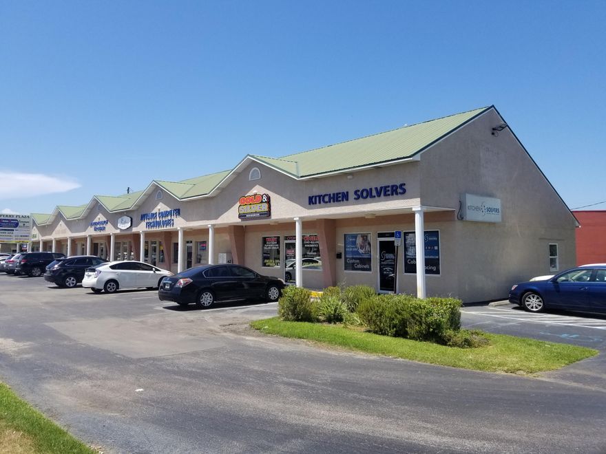 Great retail unit at Perry Plaza that is located on one of the busiest streets in FWB, FL. This is a corner unit that was previously occupied by Kitchen Solvers. The unit is approximately 700 sqft and consists of an open retail floor, back area storage, and one bathroom. The plaza has a very good signage and visibility.