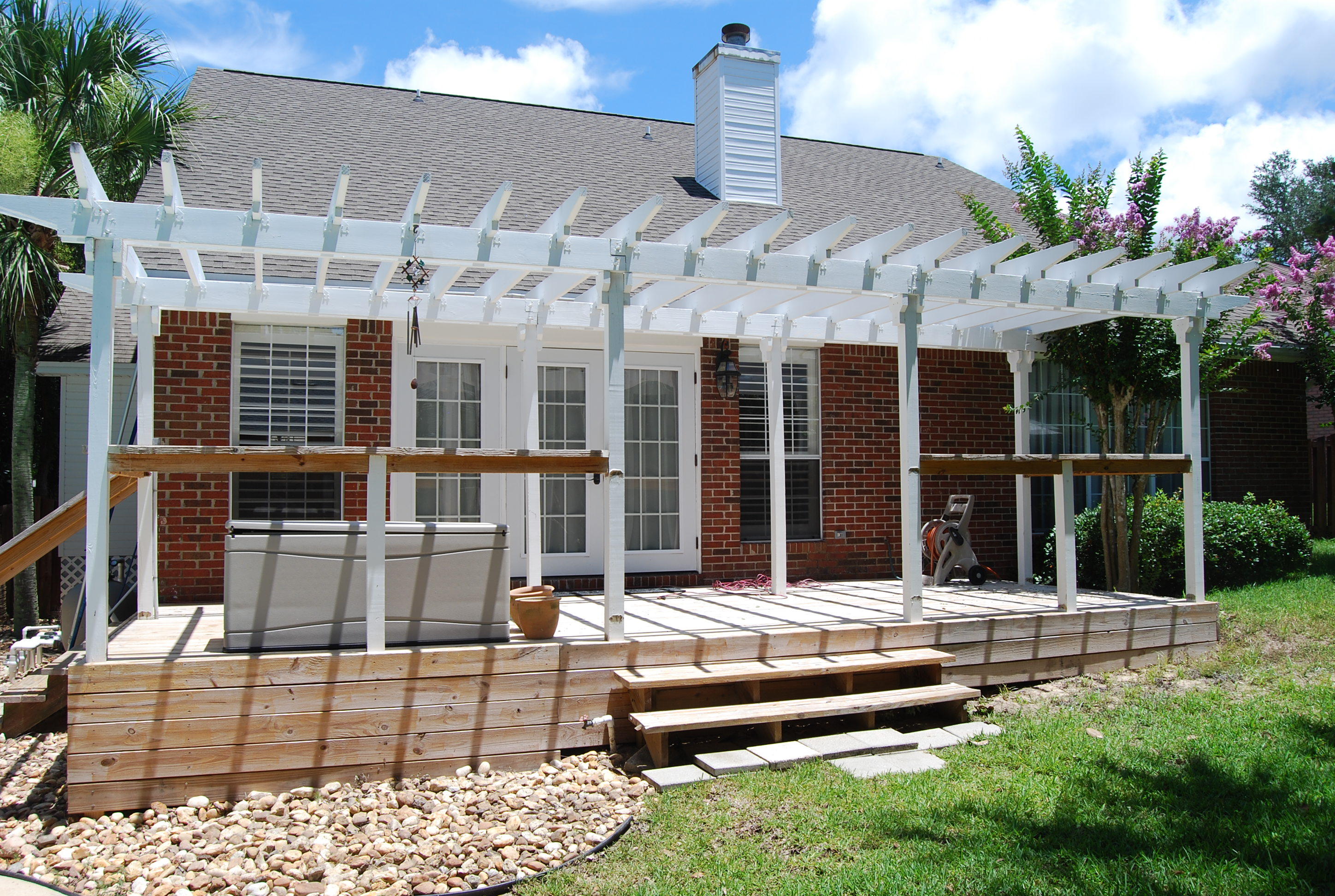 PARKWOOD ESTATES PH 5 LOT 7 - Residential