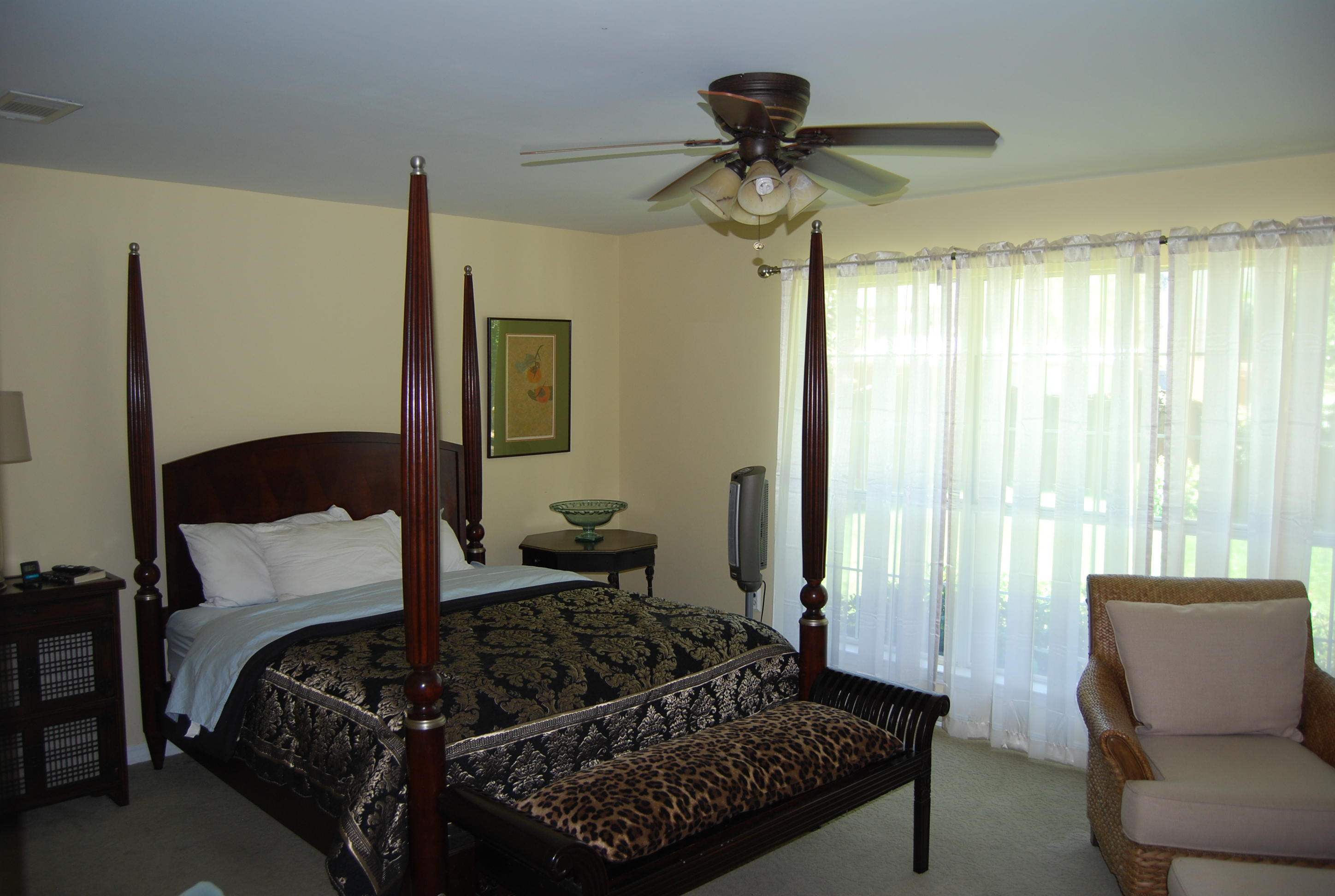 PARKWOOD ESTATES PH 5 LOT 7 - Residential