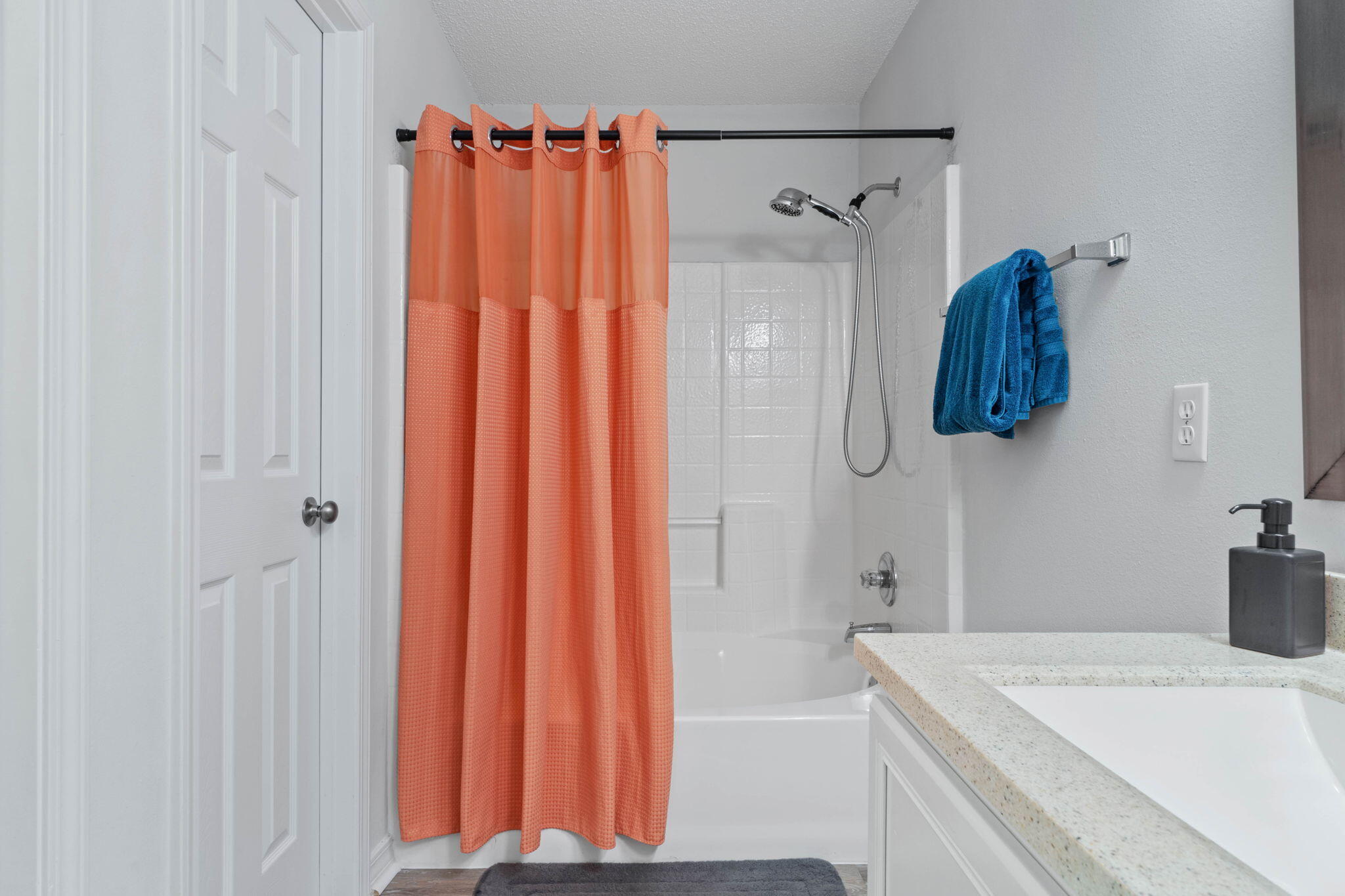 EVERGREEN SHORES 1ST ADDN - Residential