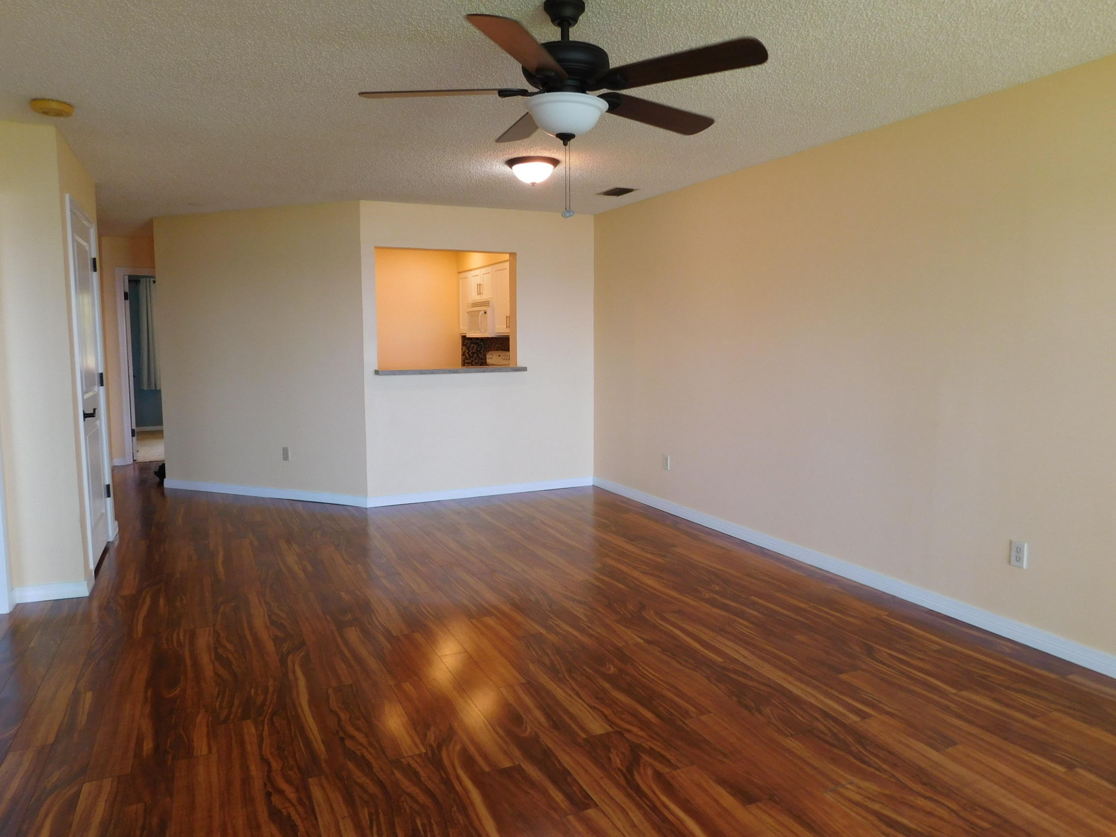 BAY VILLAS CONDOS - Residential