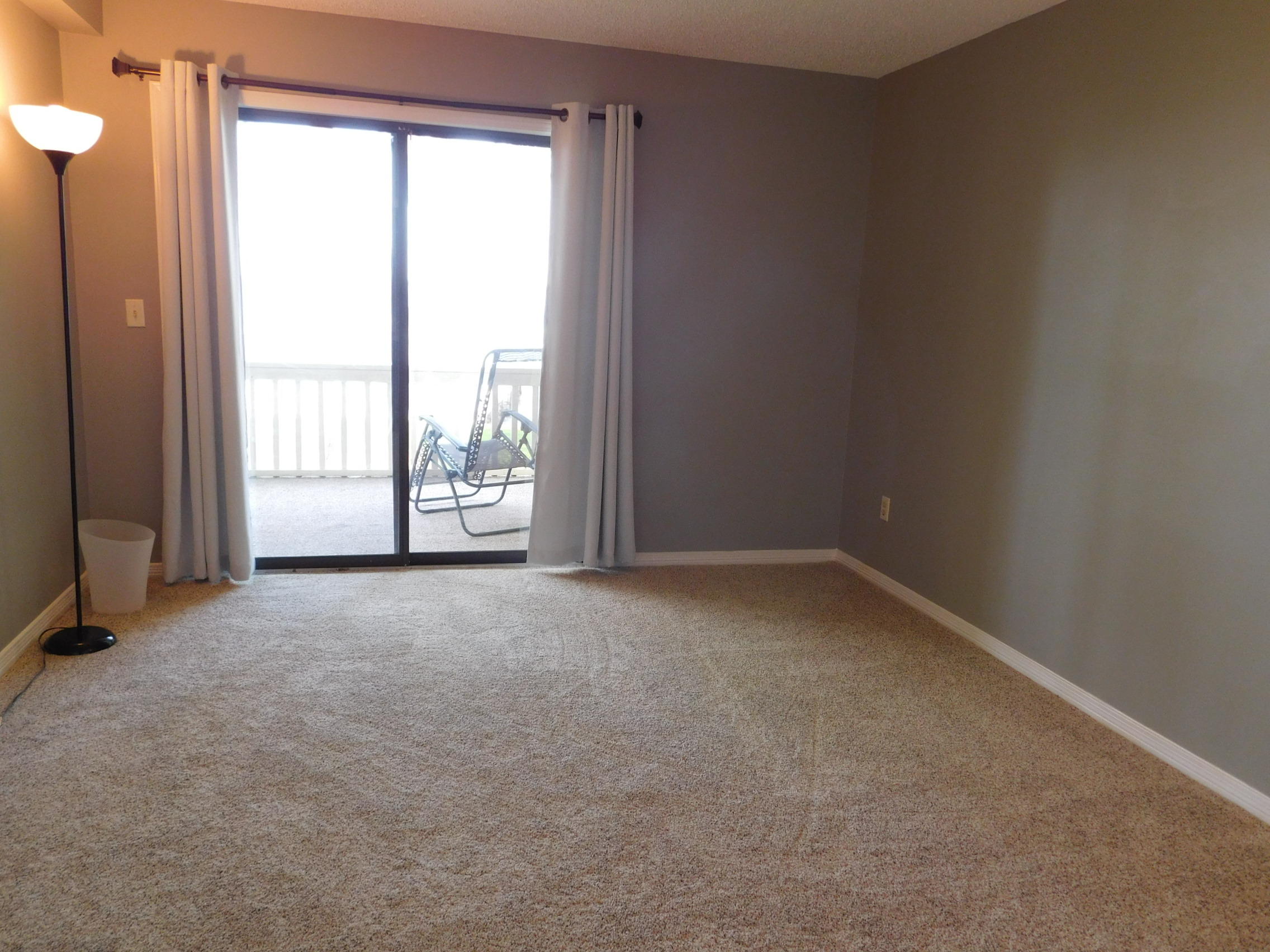 BAY VILLAS CONDOS - Residential