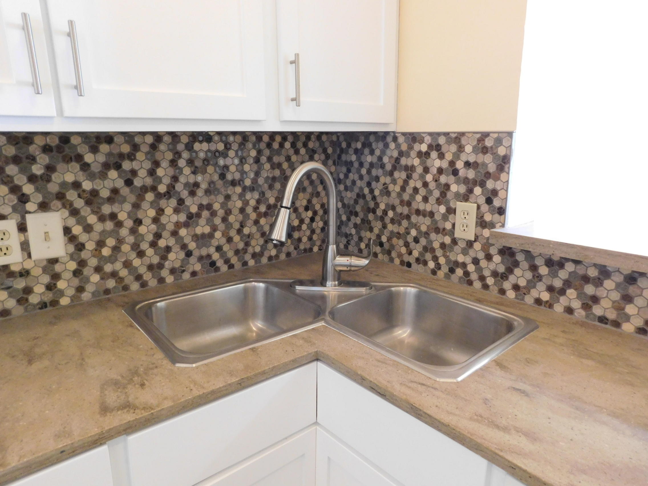 BAY VILLAS CONDOS - Residential