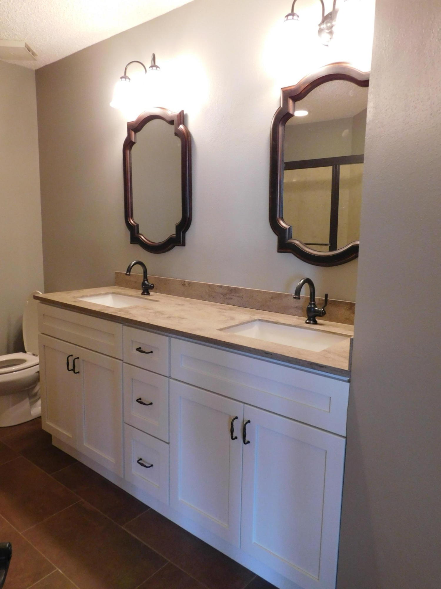 BAY VILLAS CONDOS - Residential