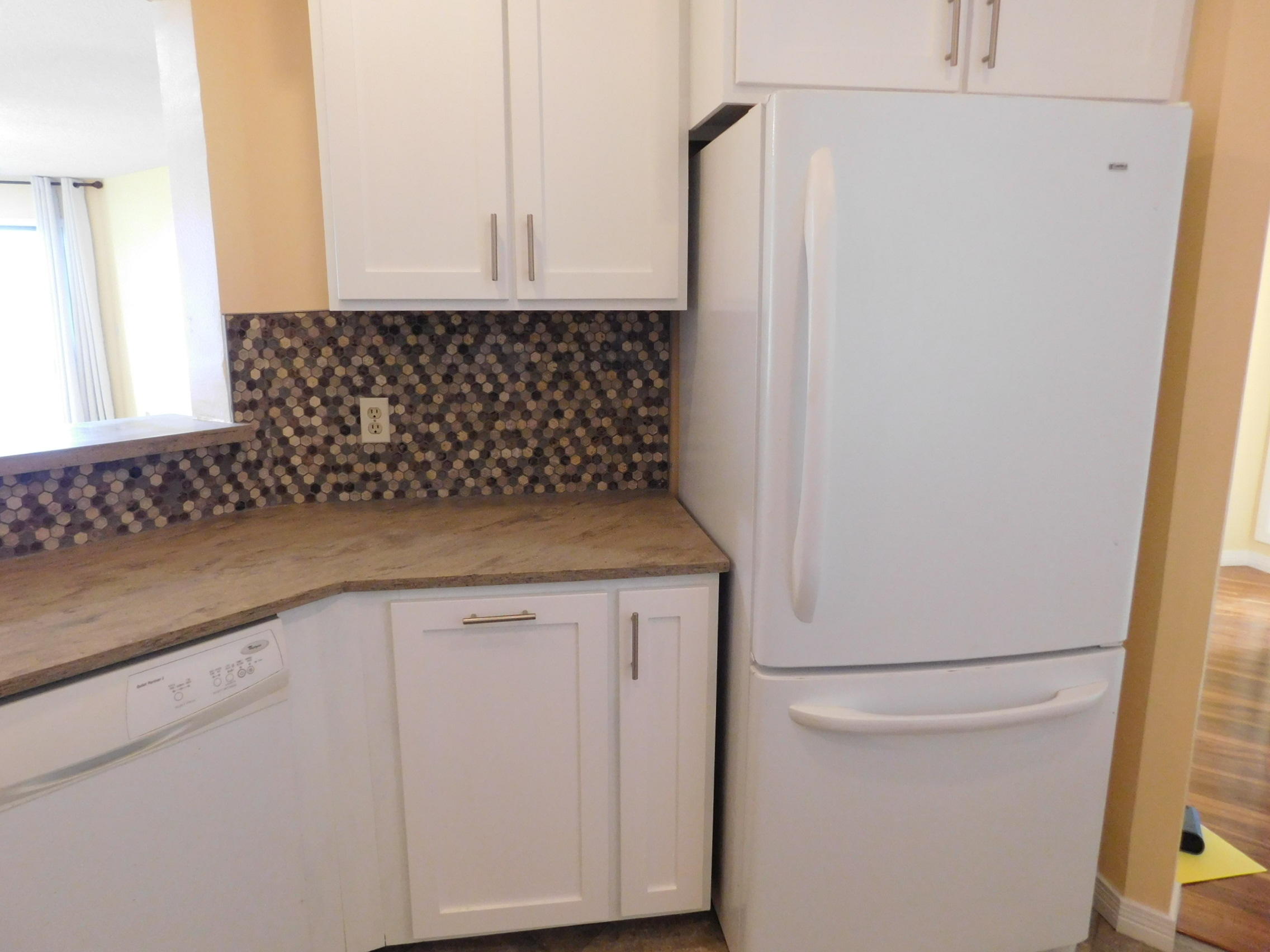 BAY VILLAS CONDOS - Residential