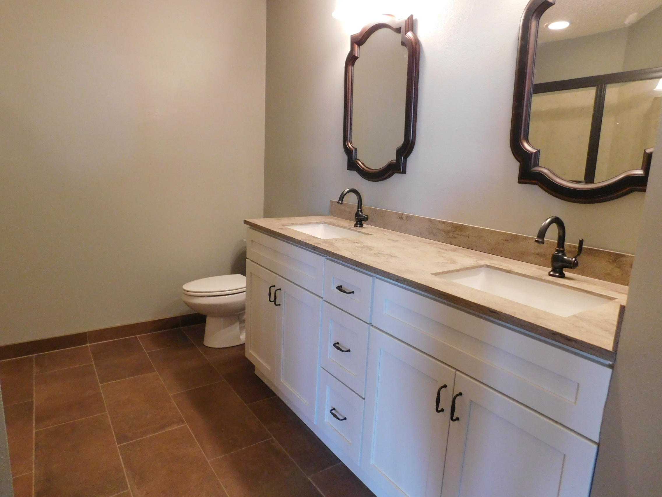 BAY VILLAS CONDOS - Residential