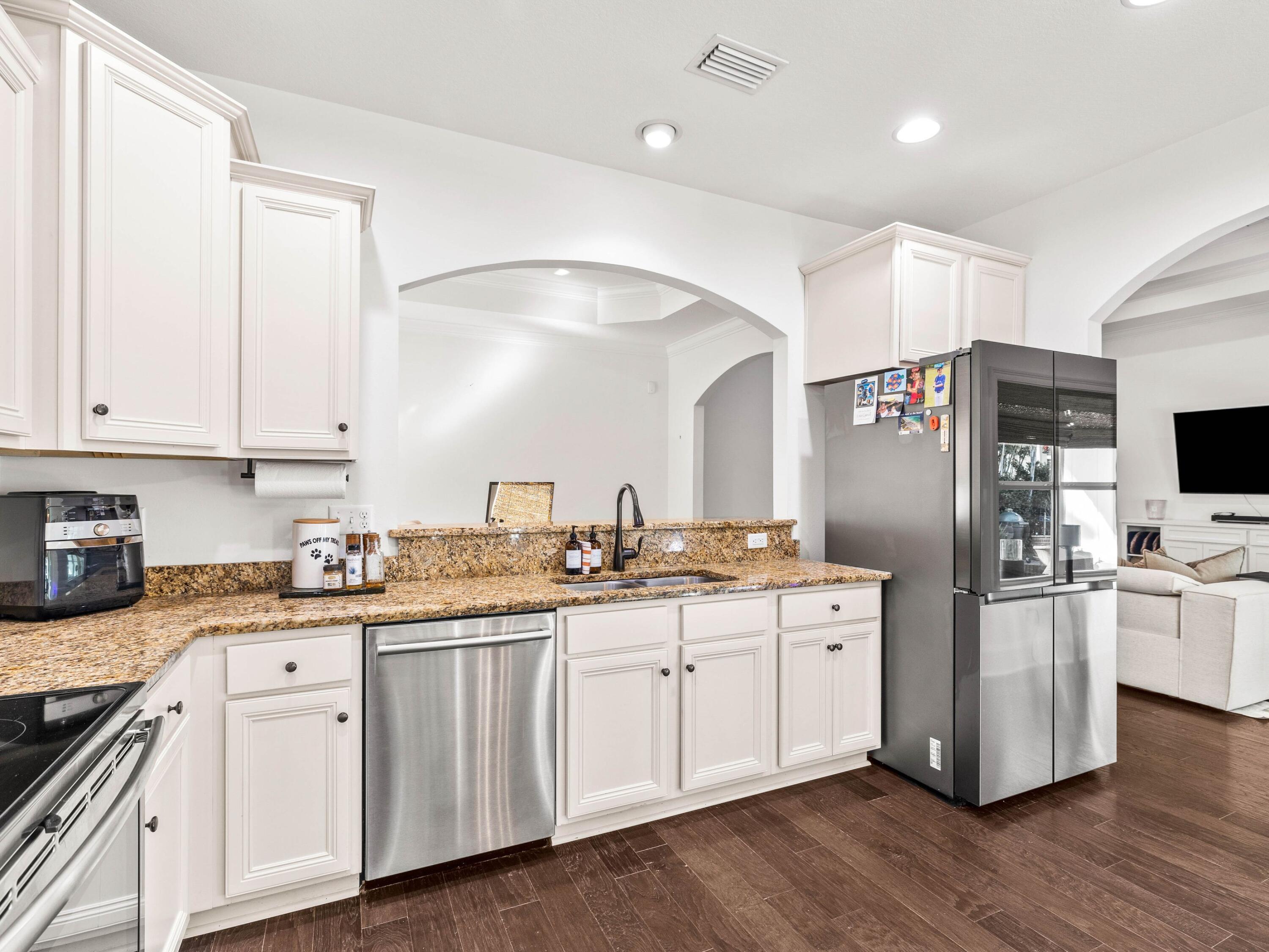 CYPRESS BREEZE PLANTATION - Residential