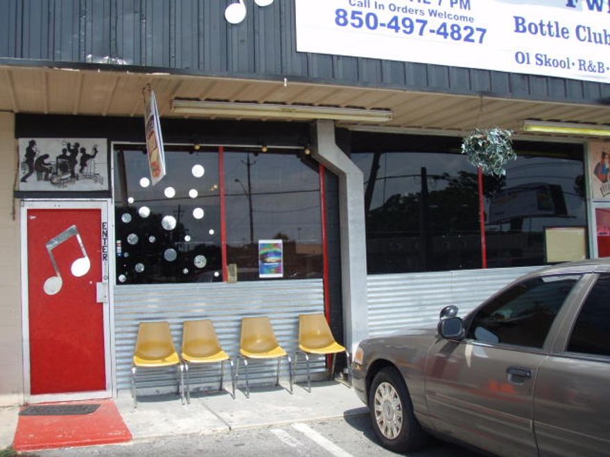 Great space in busy strip center in the heart of FT Walton Beach, FL. Previously used as bottle club and deli. Space is approximately 2520 square feet with central heat and air and 3 bathrooms. Outdoor space in rear with small deck. Ready for immediate occupancy. Owners are licensed Realtors.