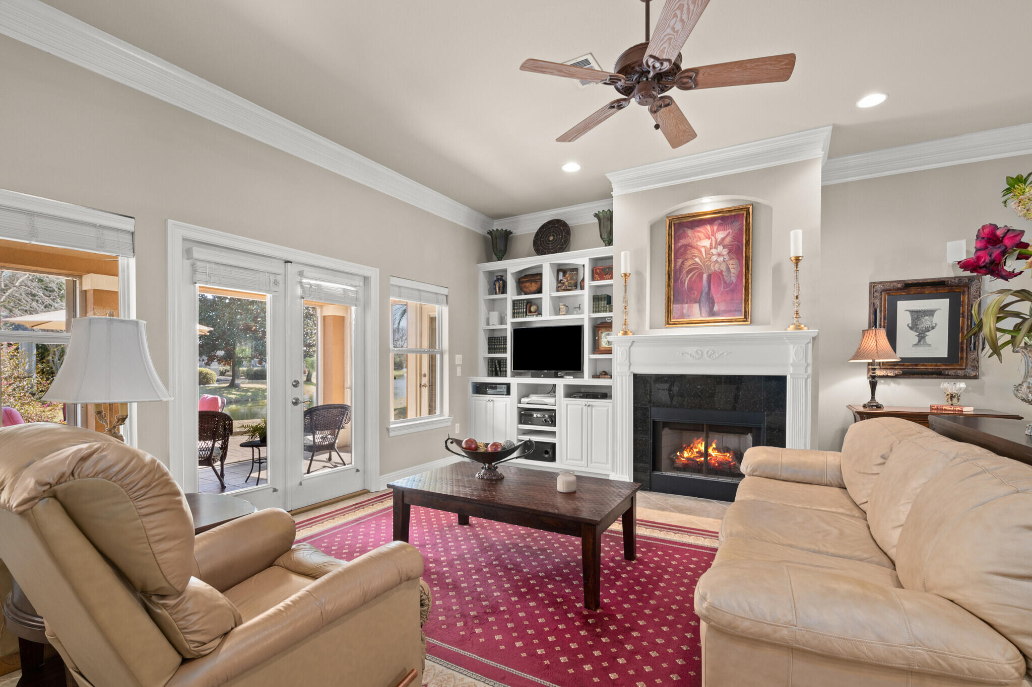 Emerald Lakes - Residential