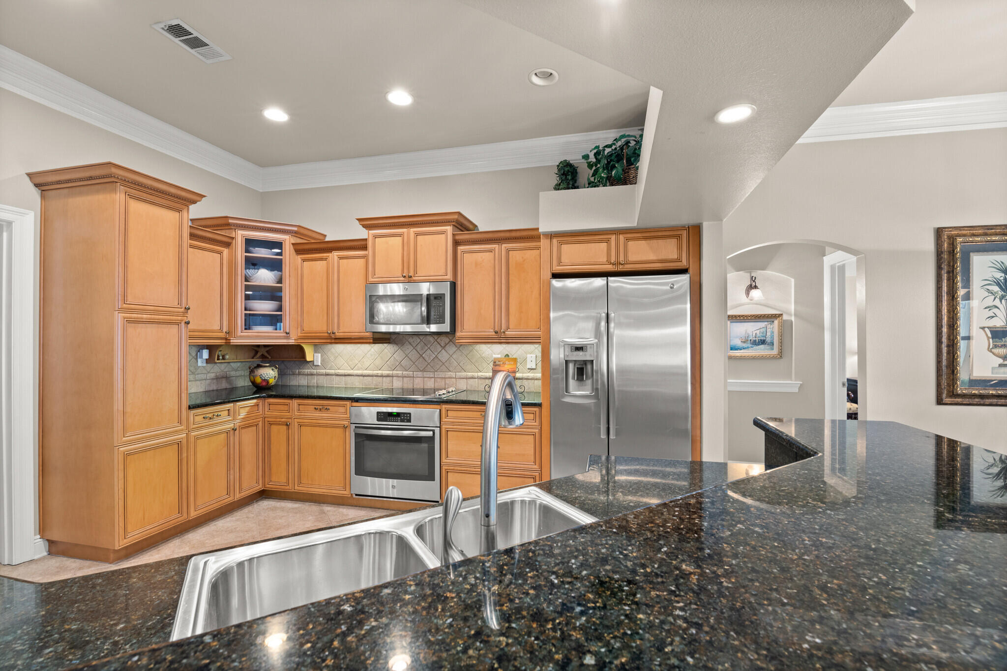 Emerald Lakes - Residential