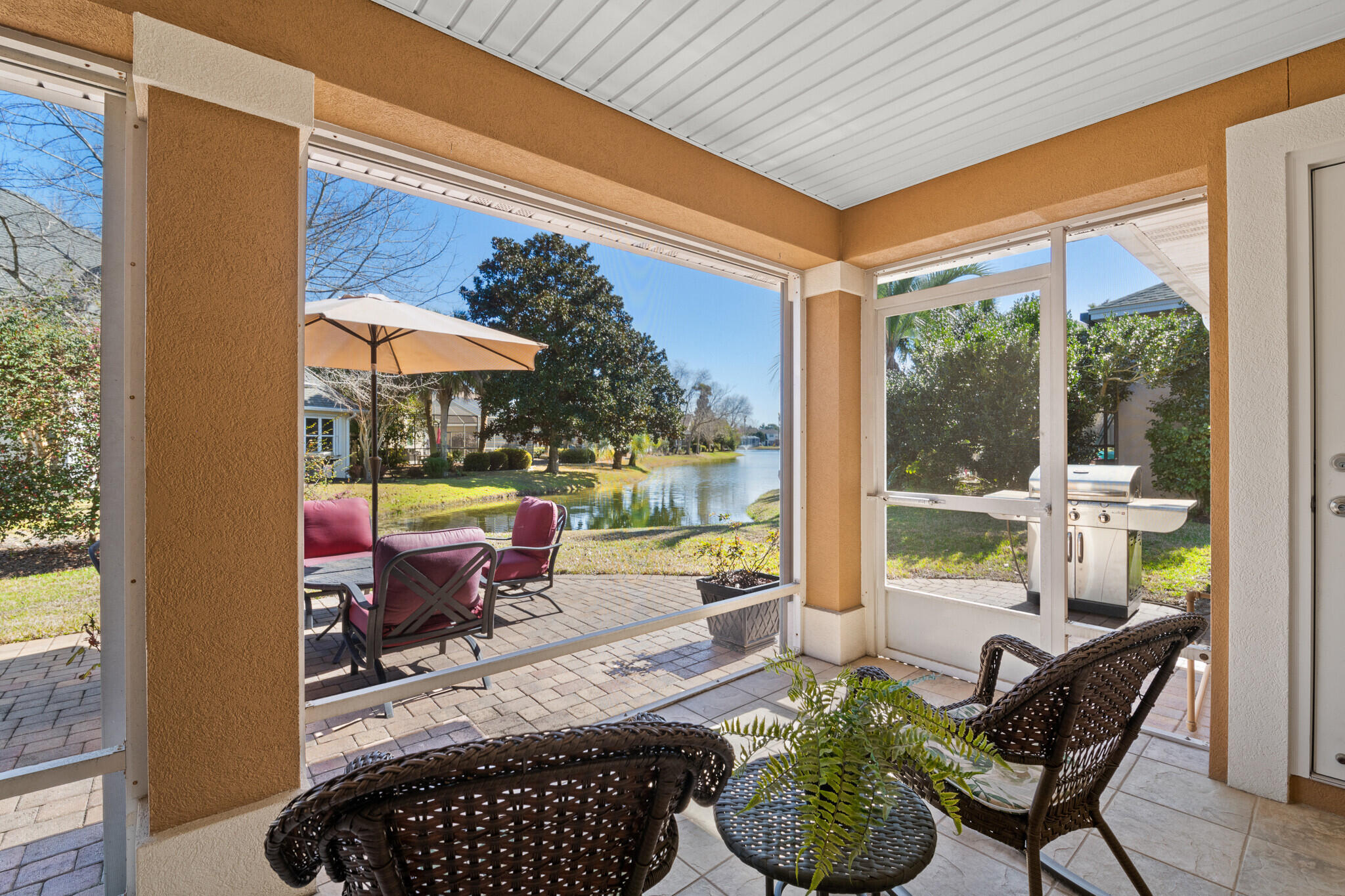 Emerald Lakes - Residential