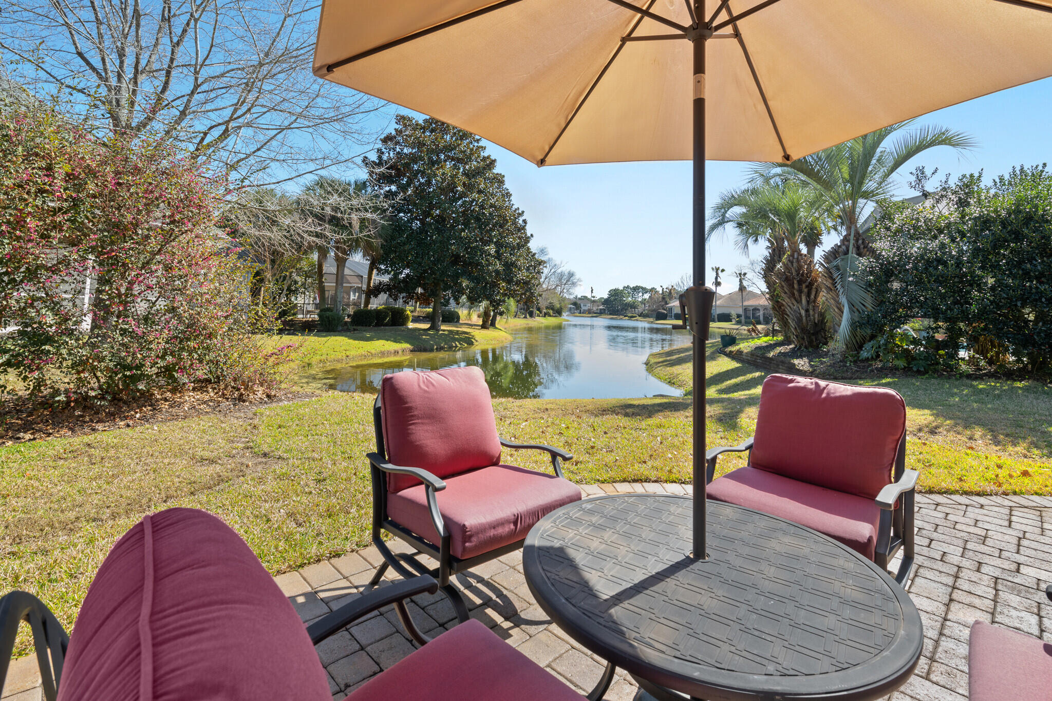 Emerald Lakes - Residential