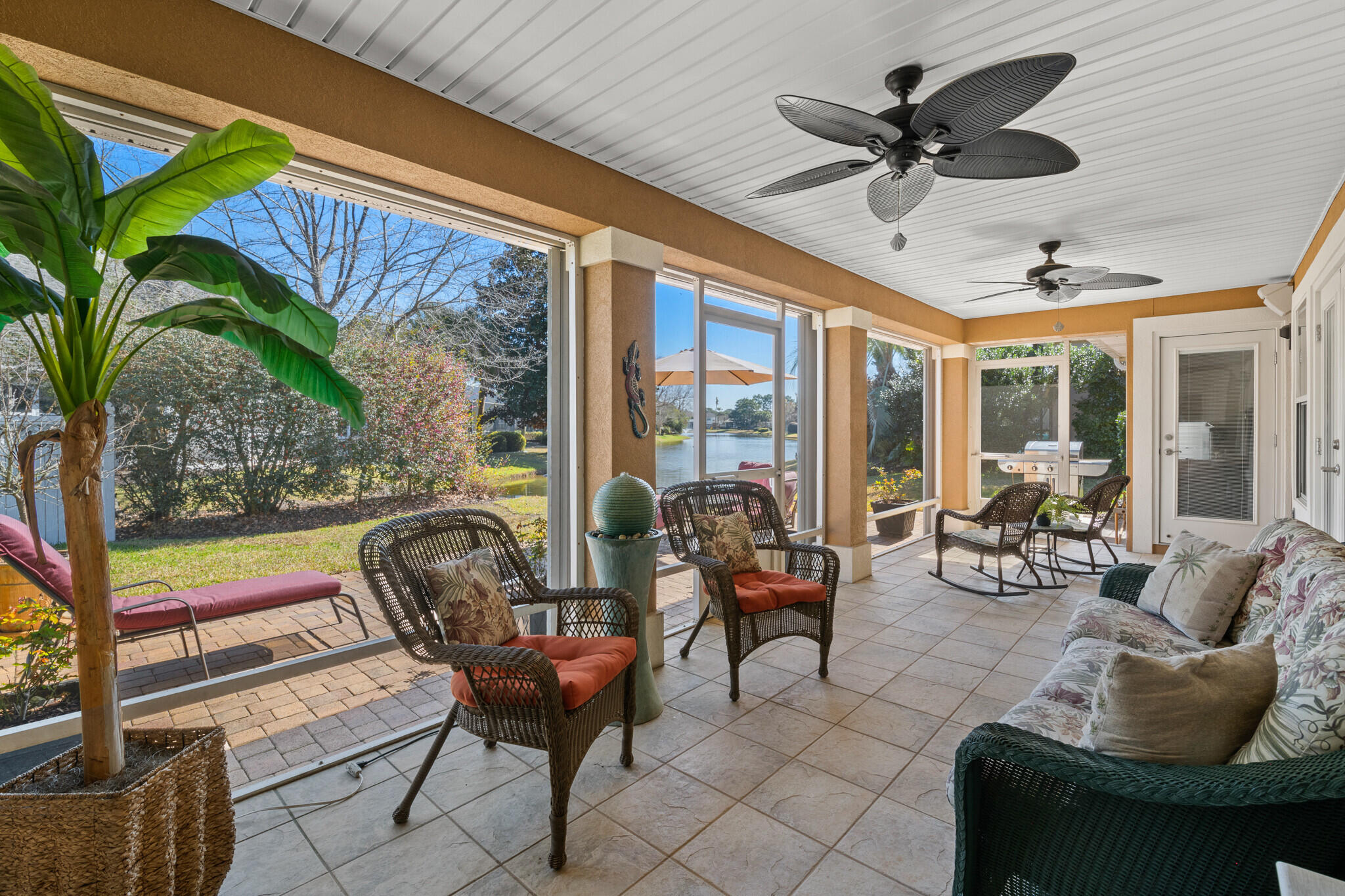 Emerald Lakes - Residential