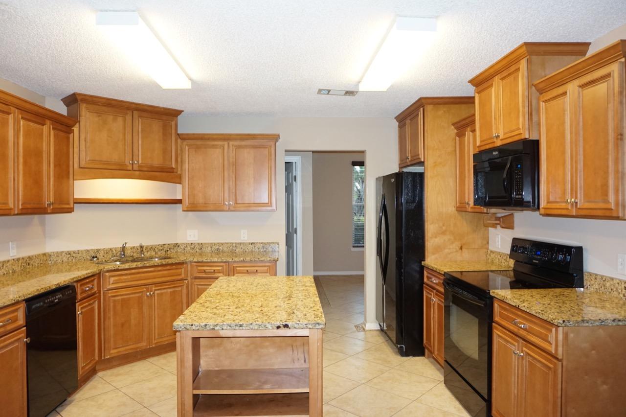 ORION LAKE - Residential