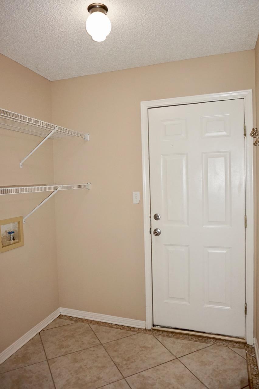 ORION LAKE - Residential