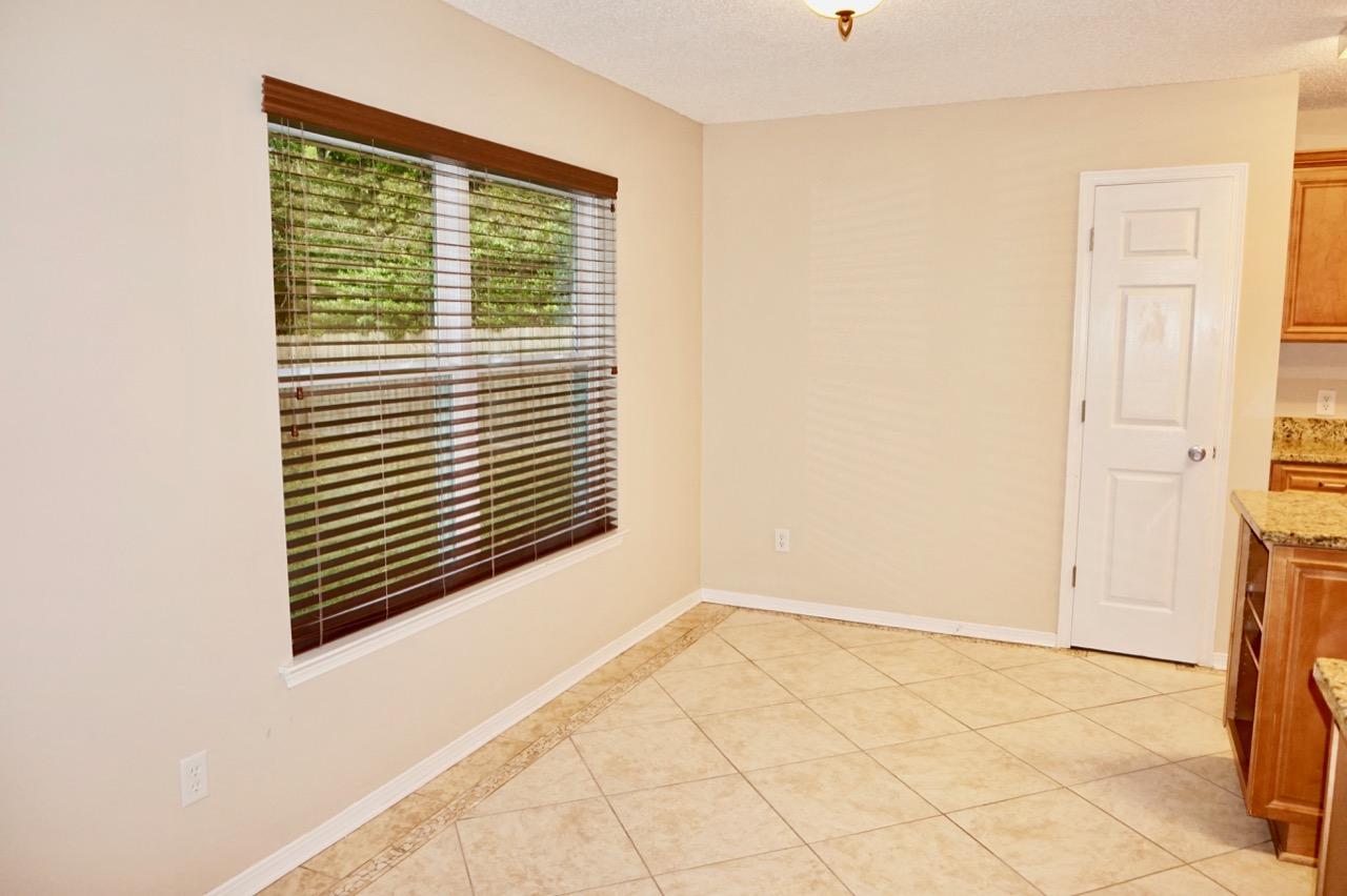 ORION LAKE - Residential