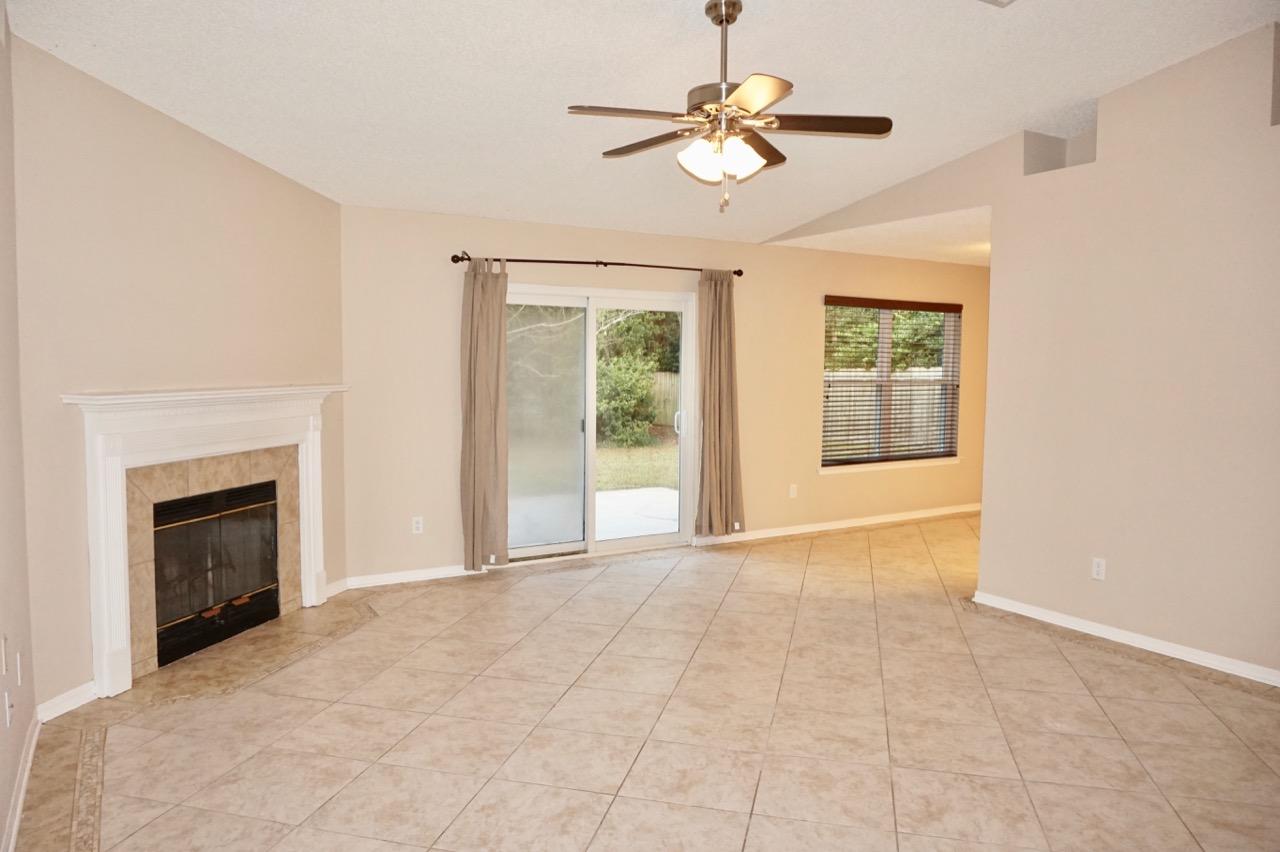 ORION LAKE - Residential