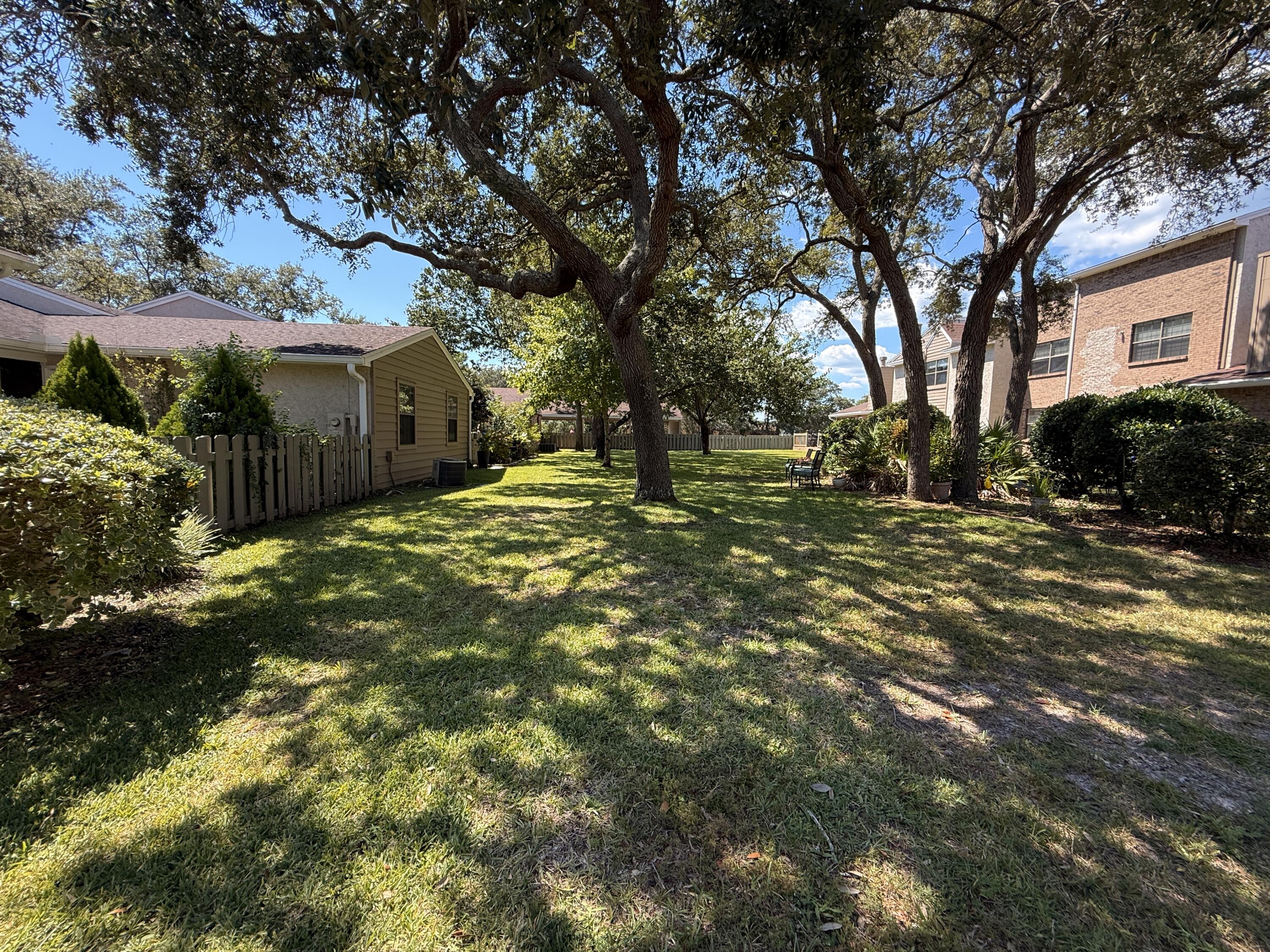 GREEN ARBOR T/H - Residential