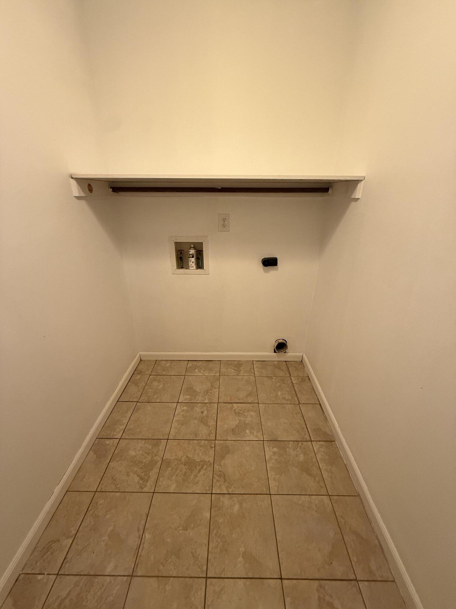 GREEN ARBOR T/H - Residential