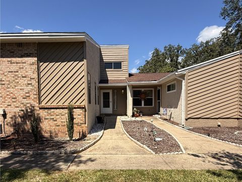 Photo of 1054 9th Street, Shalimar, FL 32579 (MLS # 985322)
