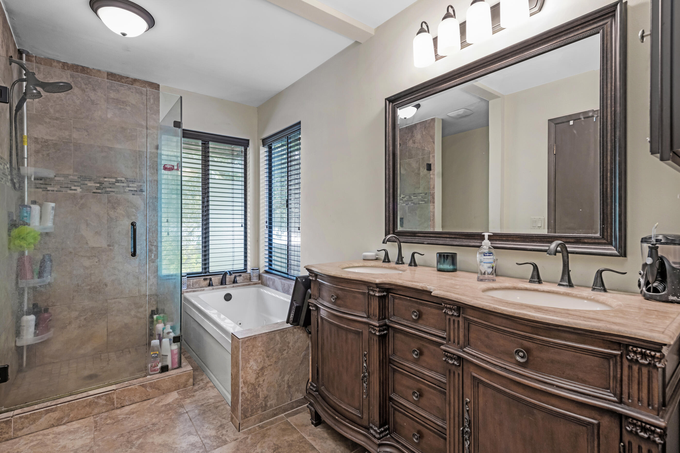 CARIBBEAN VILLAGE 1A - Residential