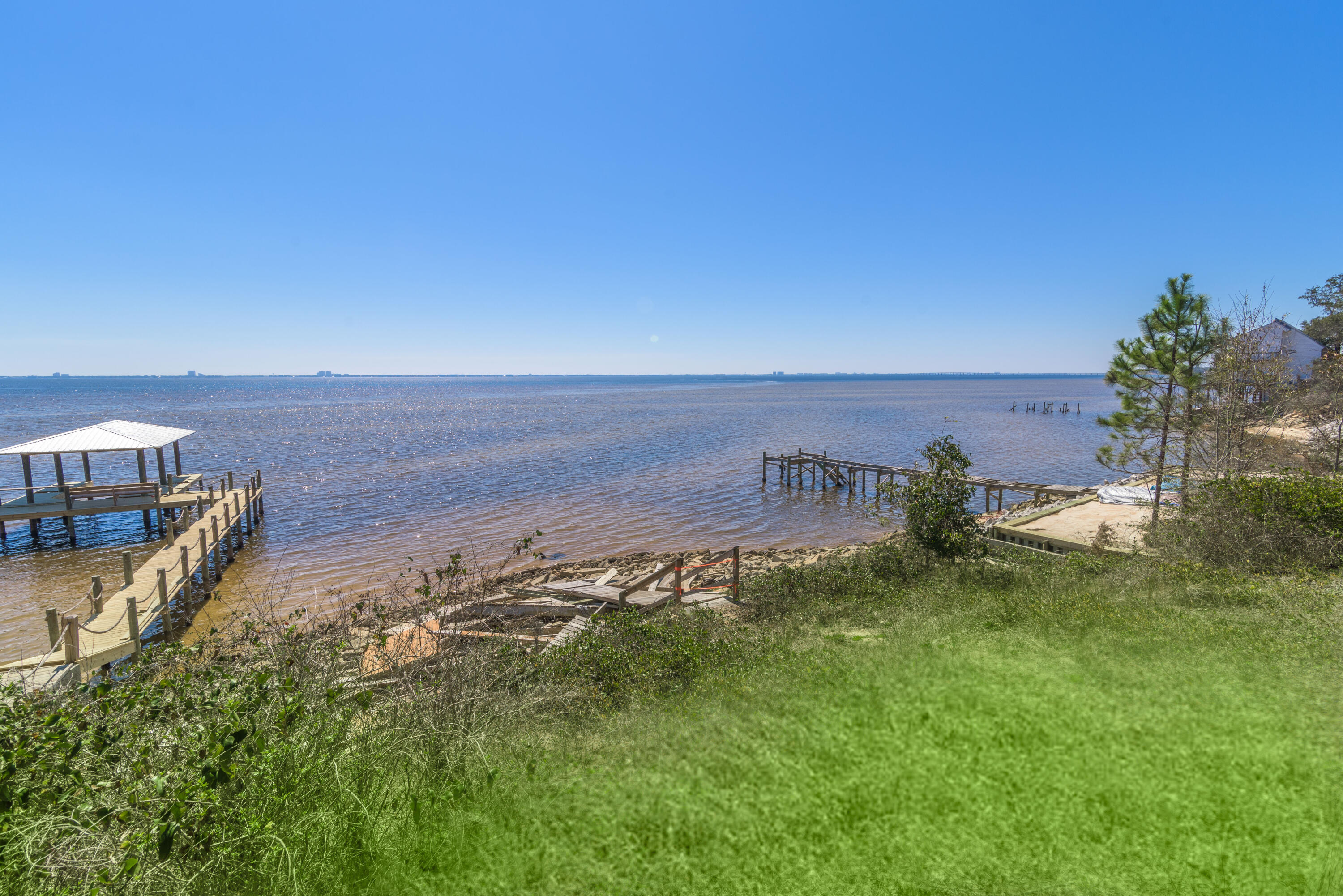 CHICKASAW S/D - Land